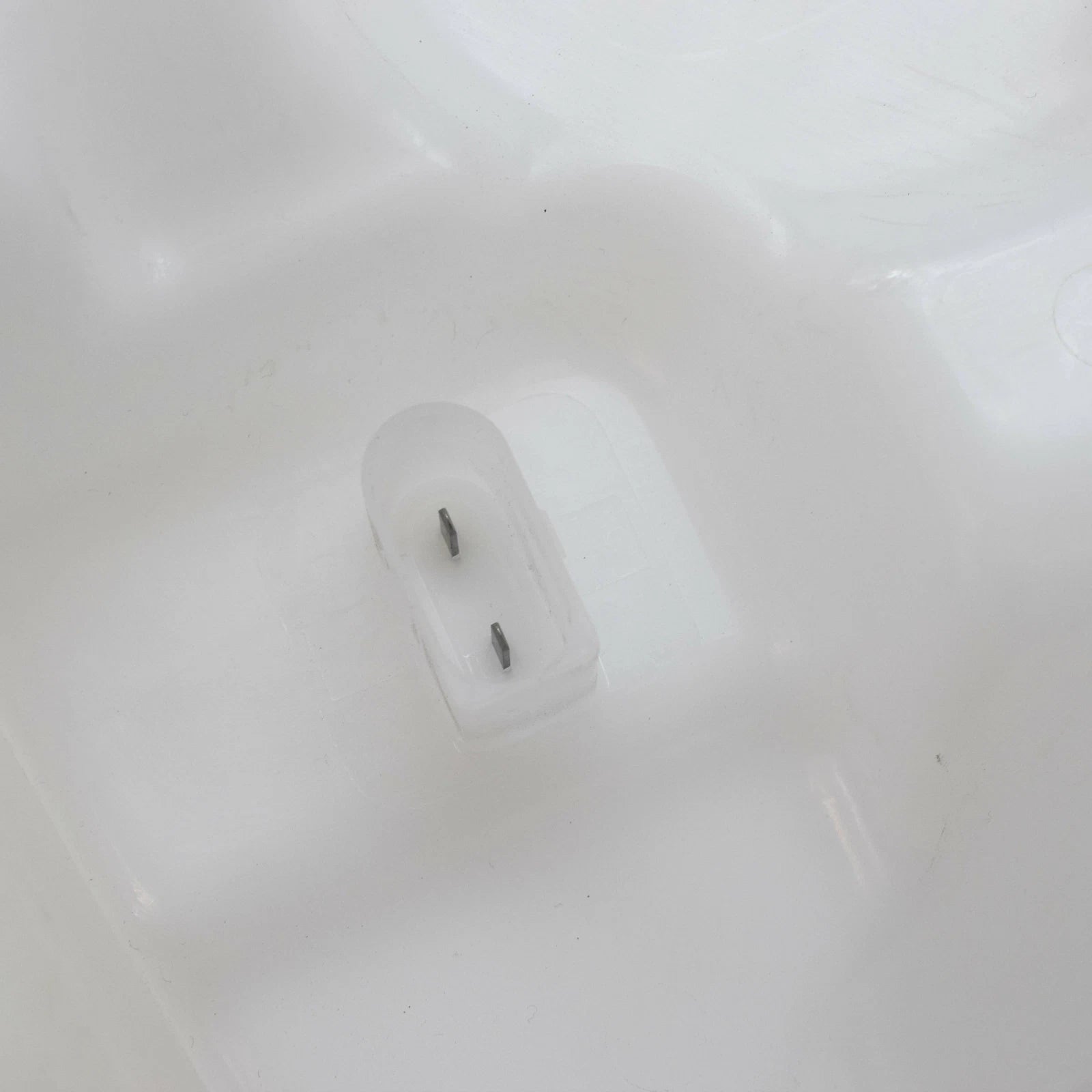 NEW VW TIGUAN AD WINDSCREEN WASHER FLUID TANK 5NA955453B