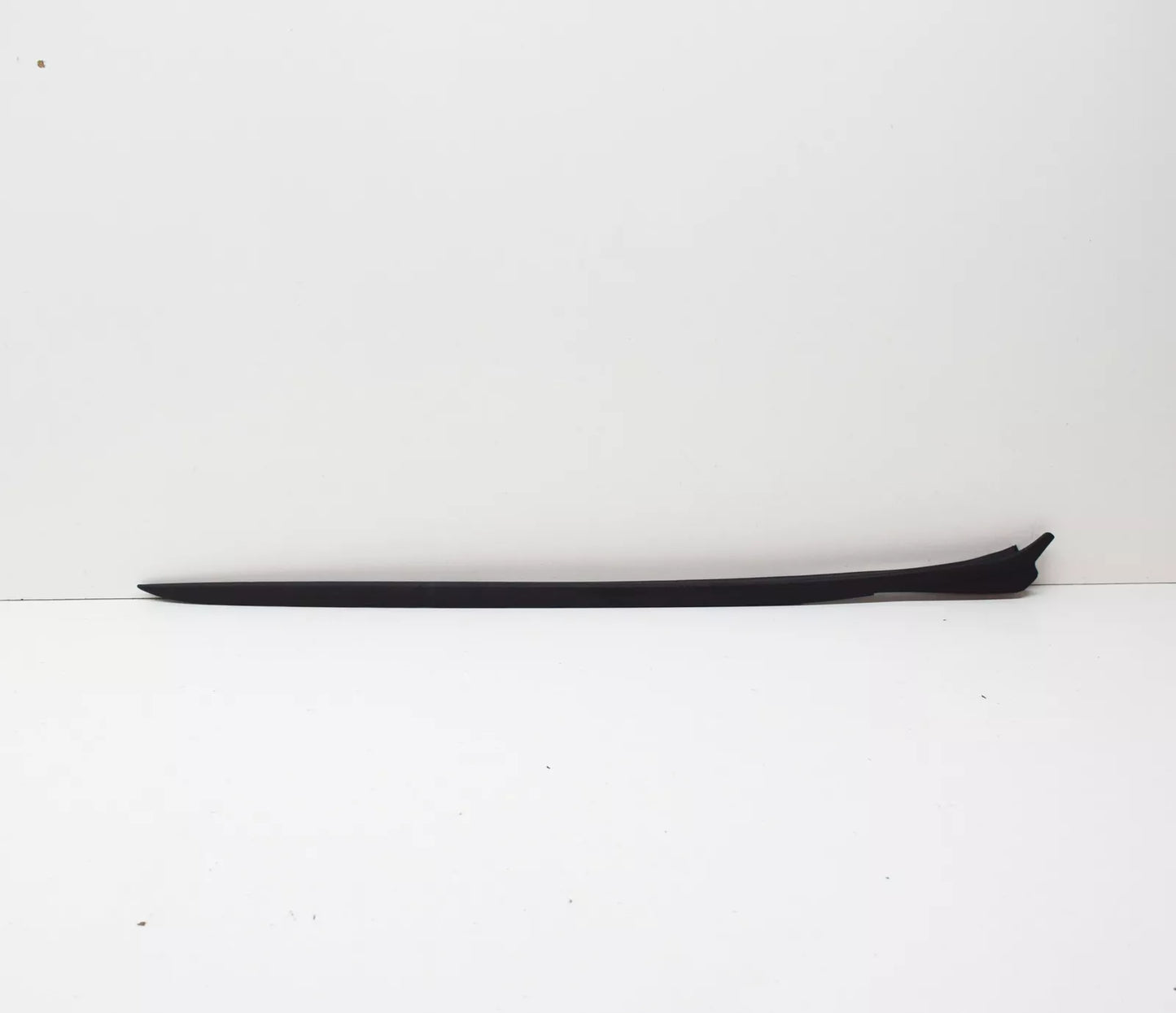 NEW BMW 3 F34 REAR DRIP MOLDING RIGHT SIDE 51317285948 7285948 2014 ORIGINAL