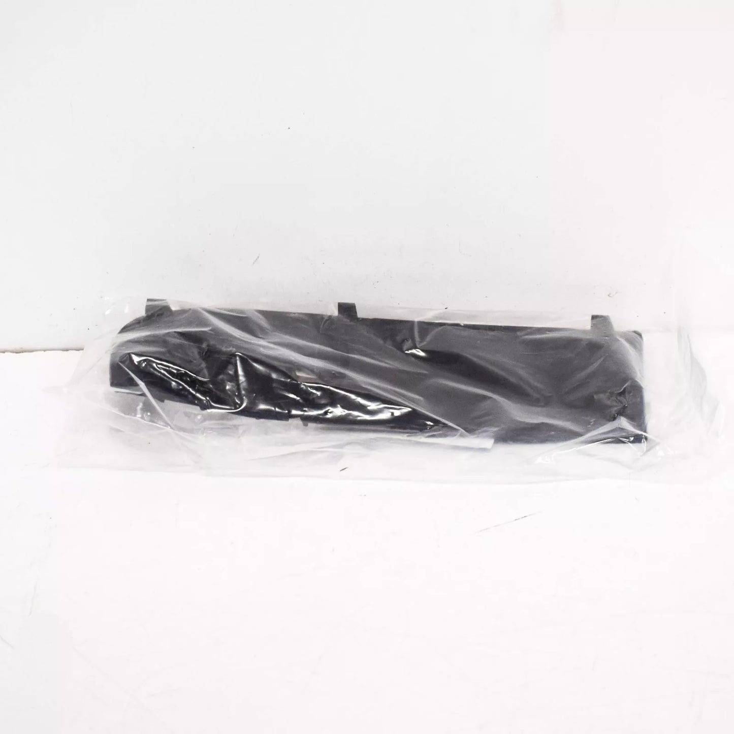 NEW BMW X3 E83 M AERO FRONT BUMPER FOG LIGHT GRILLE 51113417726 ORIGINAL