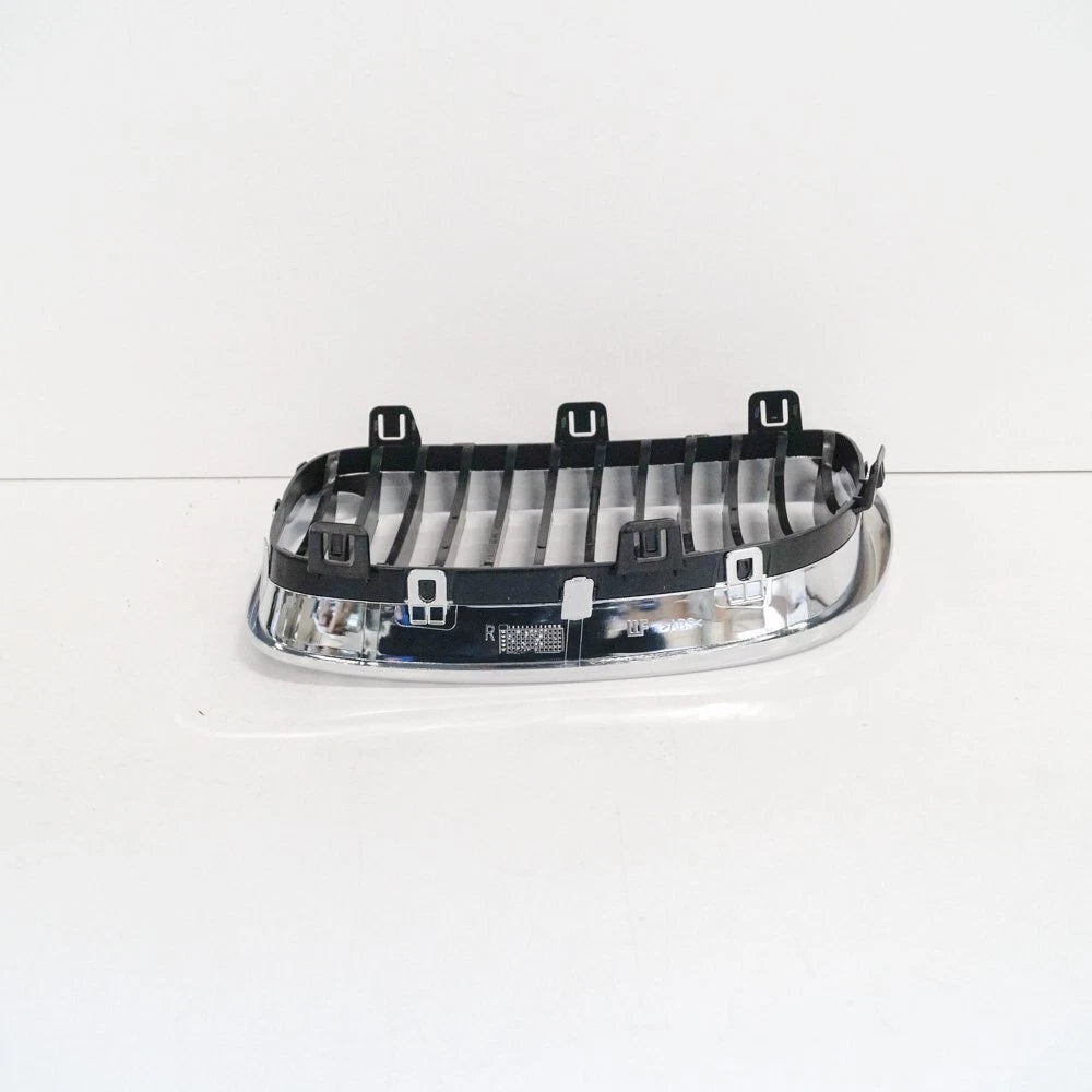 NEW BMW 1 SERIES E87 FRONT BUMPER GRILLE RIGHT SIDE 51137179656 7179656 ORIGINAL