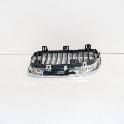 NEW BMW 1 SERIES E87 FRONT BUMPER GRILLE RIGHT SIDE 51137179656 7179656 ORIGINAL