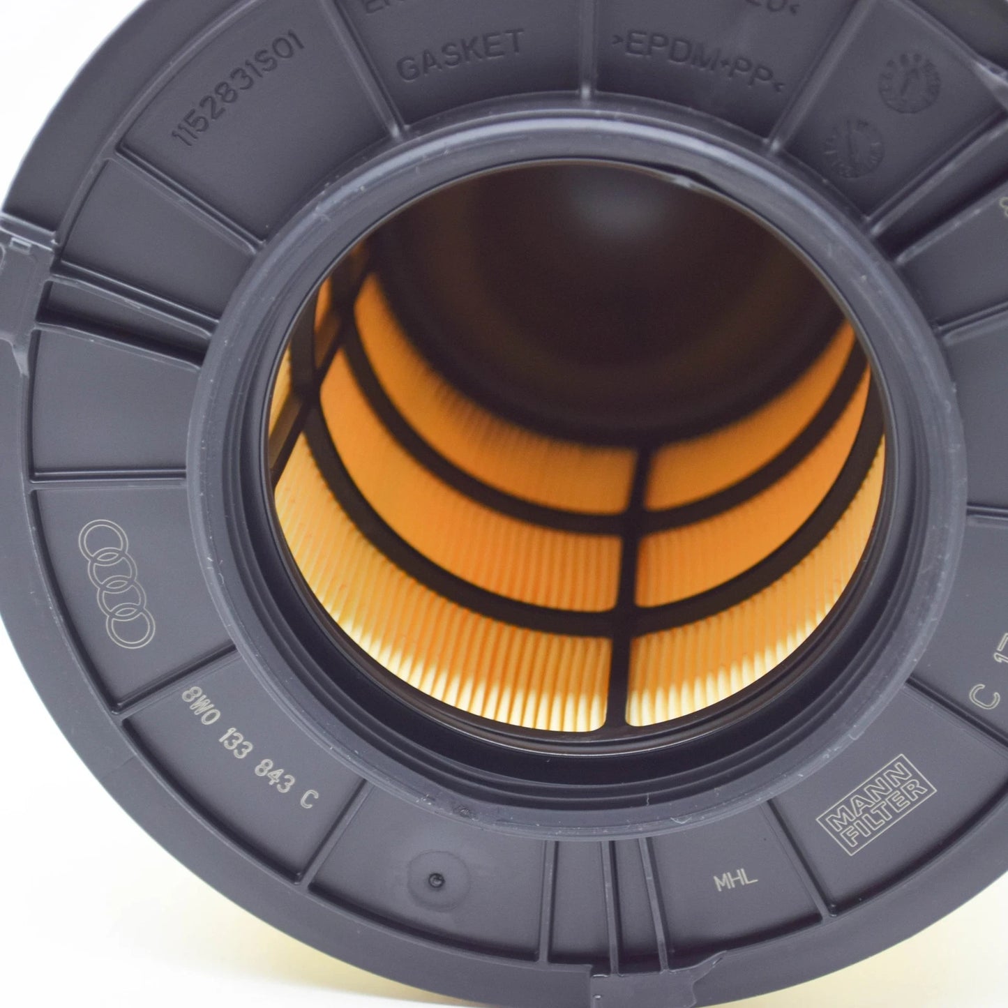 NEW AUDI A4 B9 AIR FILTER ELEMENT 8W0133843C