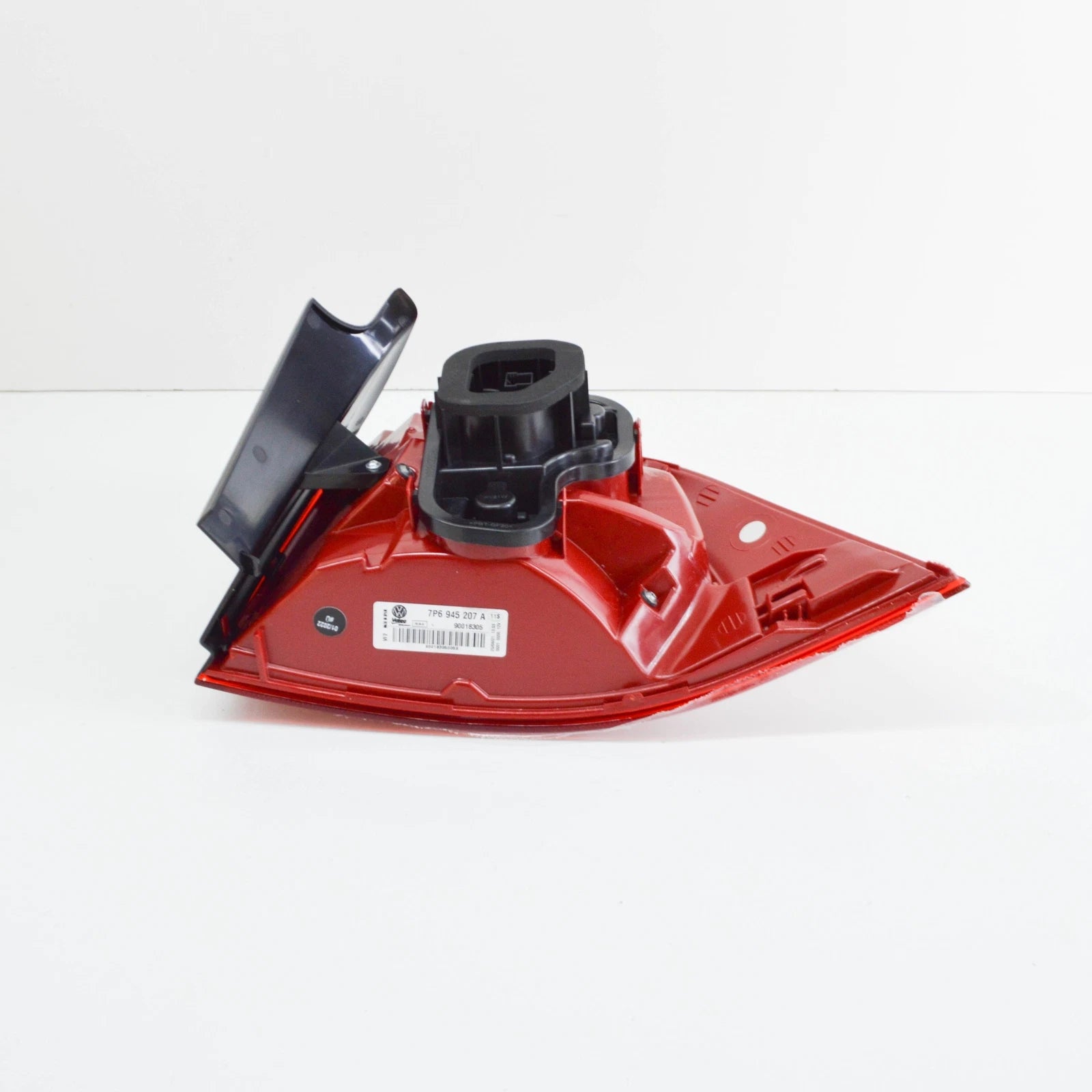 NEW VW TOUAREG 7P REAR LEFT OUTER LED TAILLIGHT 7P6945207A ORIGINAL