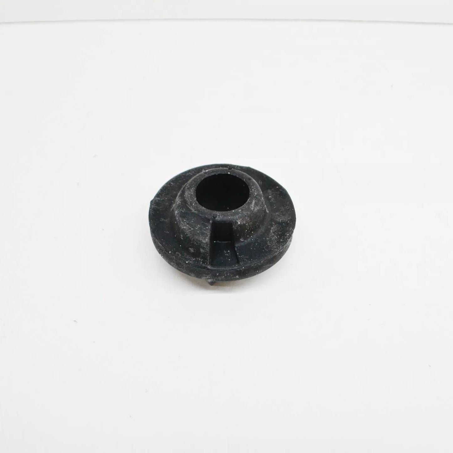 NEW AUDI A4 B8 REAR LOWER SPRING RUBBER PAD 8K0512297E ORIGINAL