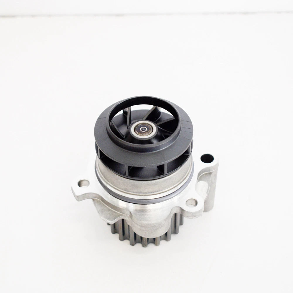 NEW VOLKSWAGEN JETTA MK6 WATER PUMP  03L121011P 1.6 DIESEL