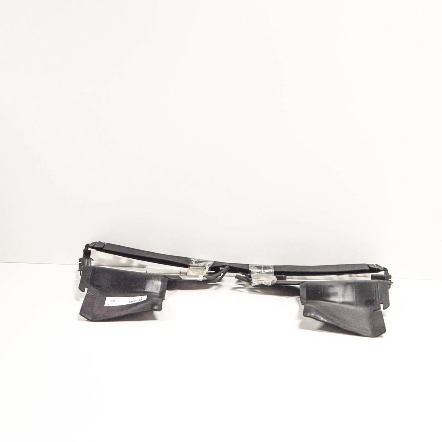 NEW MERCEDES-BENZ SLK R172 AIR DUCT A1725050130 ORIGINAL