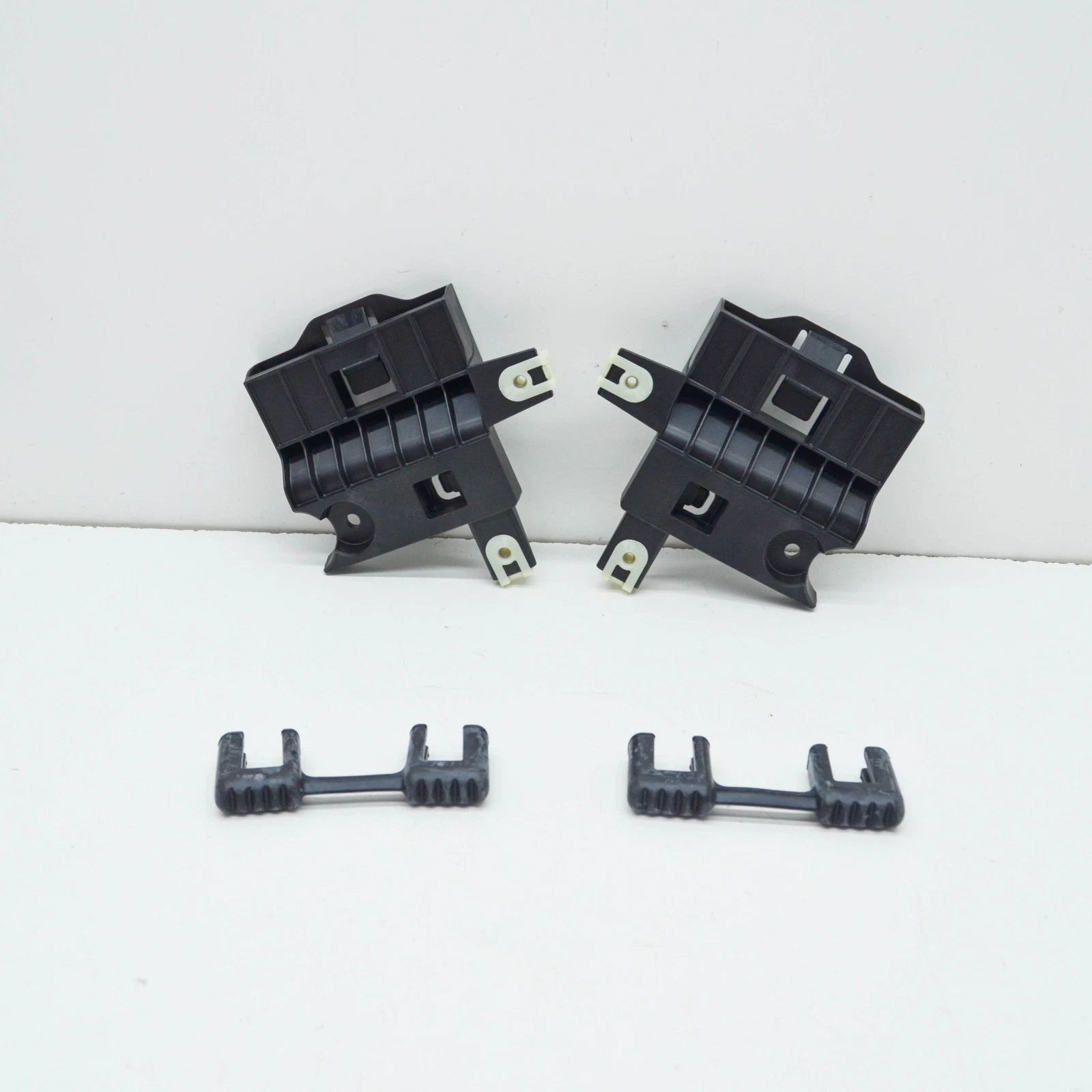 NEW BMW M4 COUPE G82 ENGINE OIL COOLER BRACKET REPAIR KIT 17219501958 ORIGINAL