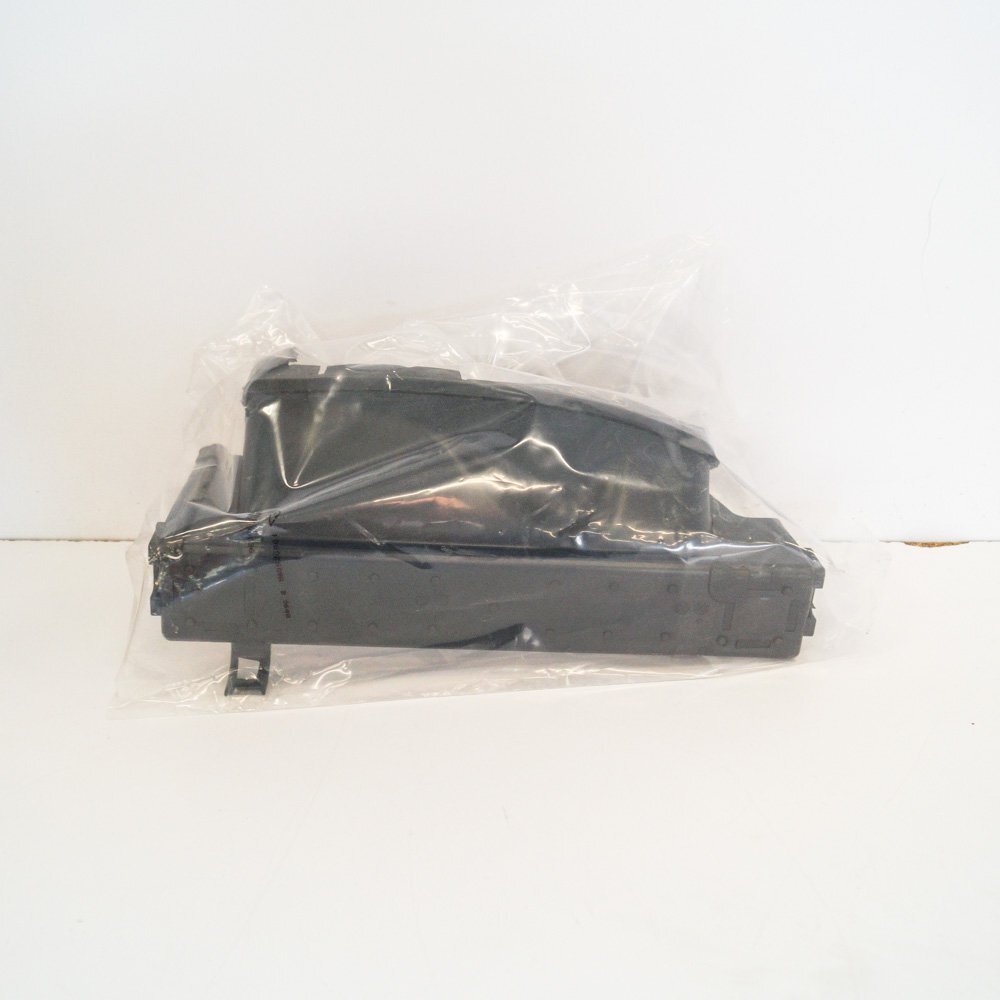 NEW MERCEDES BENZ S CLASS W222 LOWER DUCT A2225052330 ORIGINAL