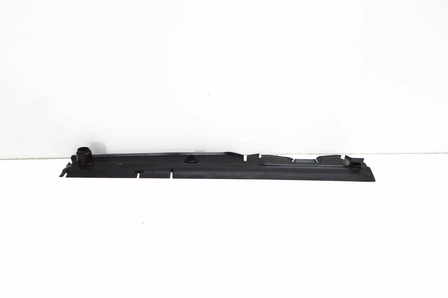 NEW AUDI A6 C7 RADIATOR UPPER CENTRE COVER SUPPORT DEFLECTOR 4G0121292E ORIGINAL
