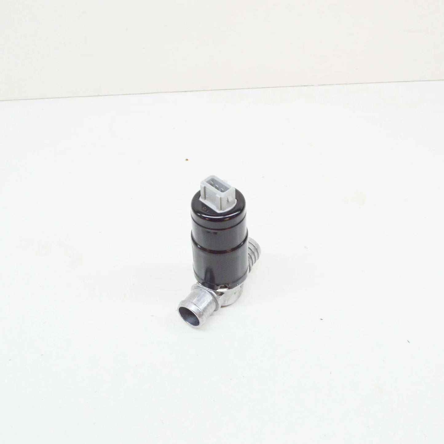 NEW BMW 3 E30 FUEL IDLE REGULATING VALVE 320I 2L PETROL 13411433626 ORIGINAL