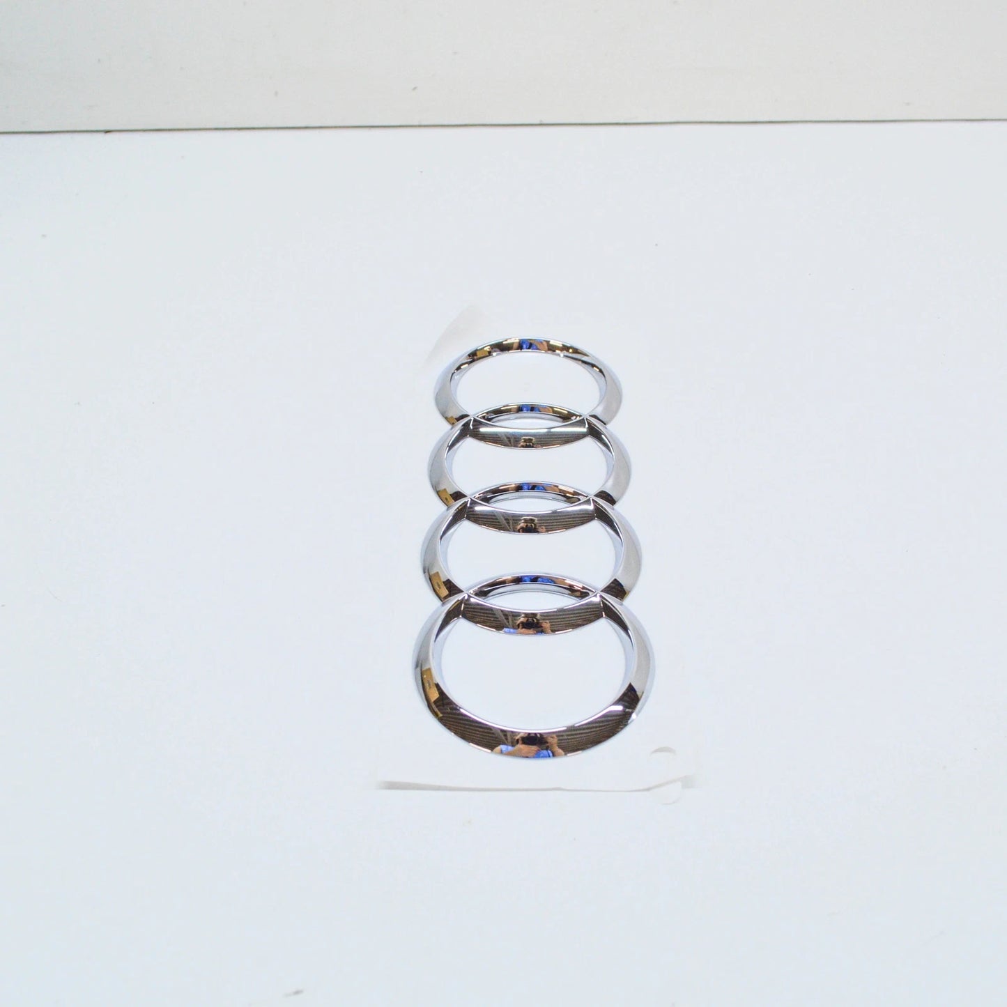 NEW AUDI A3 8V REAR TRUNK EMBLEM BADGE CHROME RINGS 8V4853742 2ZZ