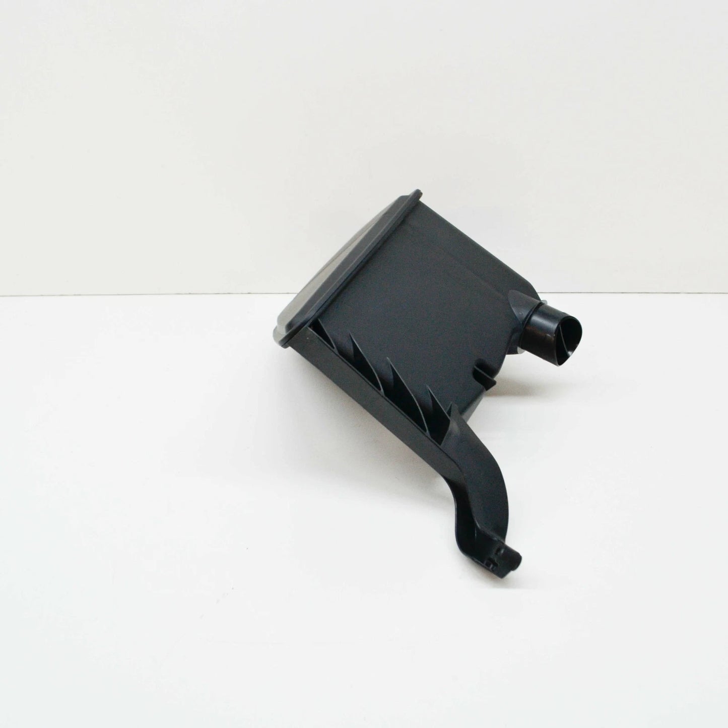 NEW BMW X3 G01 RESONATOR TANK 13718583590 8583590 2018 ORIGINAL