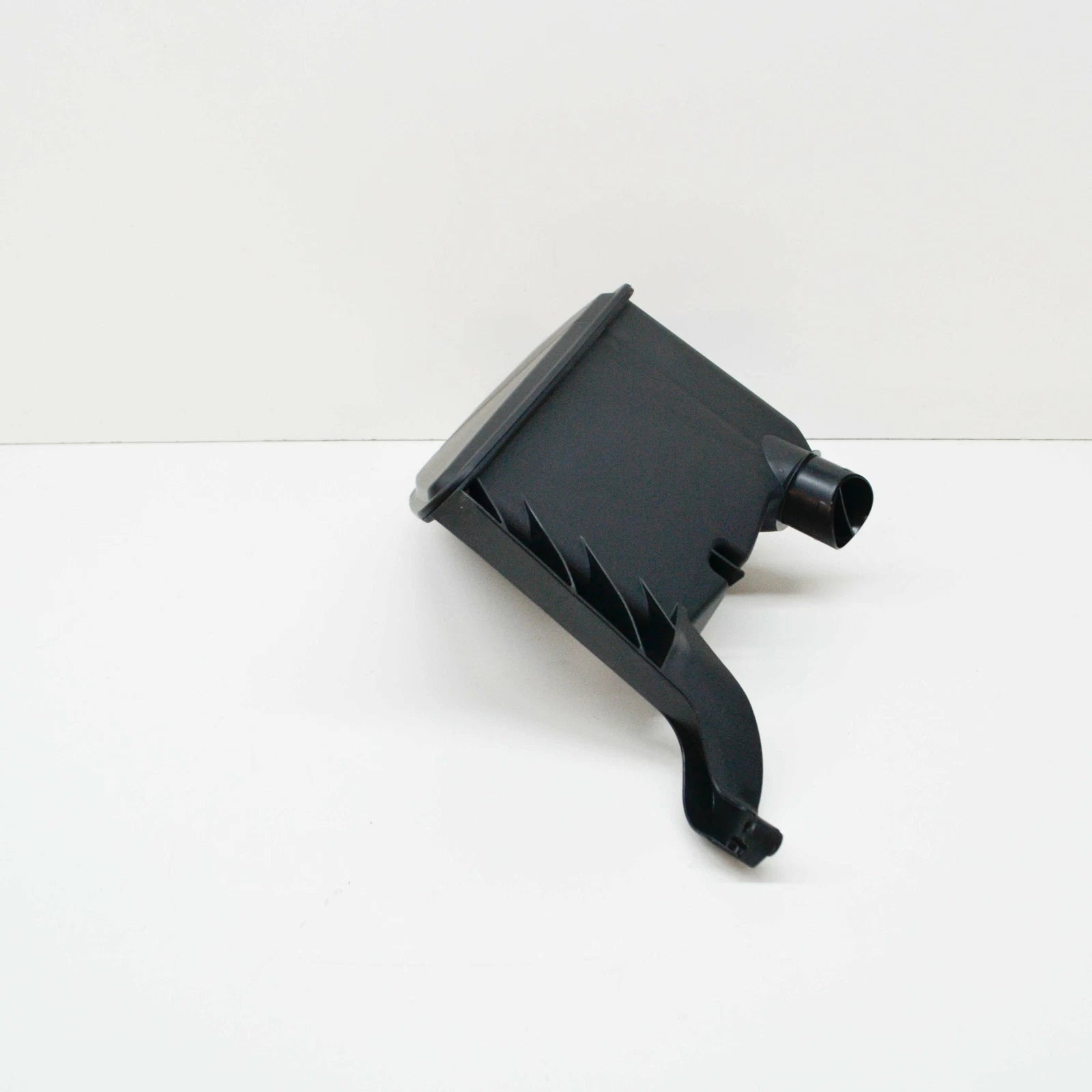 NEW BMW X3 G01 RESONATOR TANK 13718583590 8583590 2018 ORIGINAL