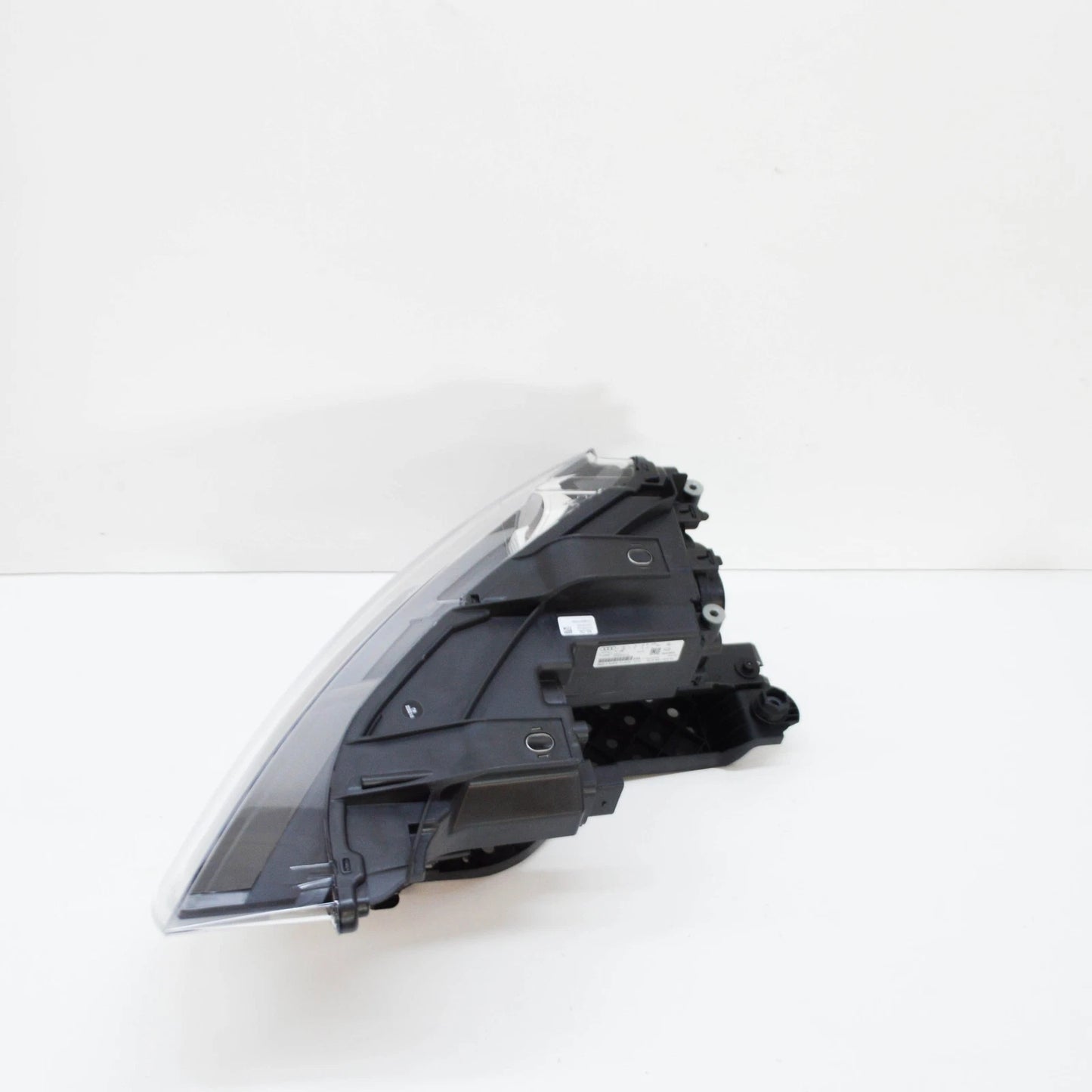 NEW AUDI Q3 8U FRONT RIGHT HEADLIGHT LHD 8U0941004M ORIGINAL