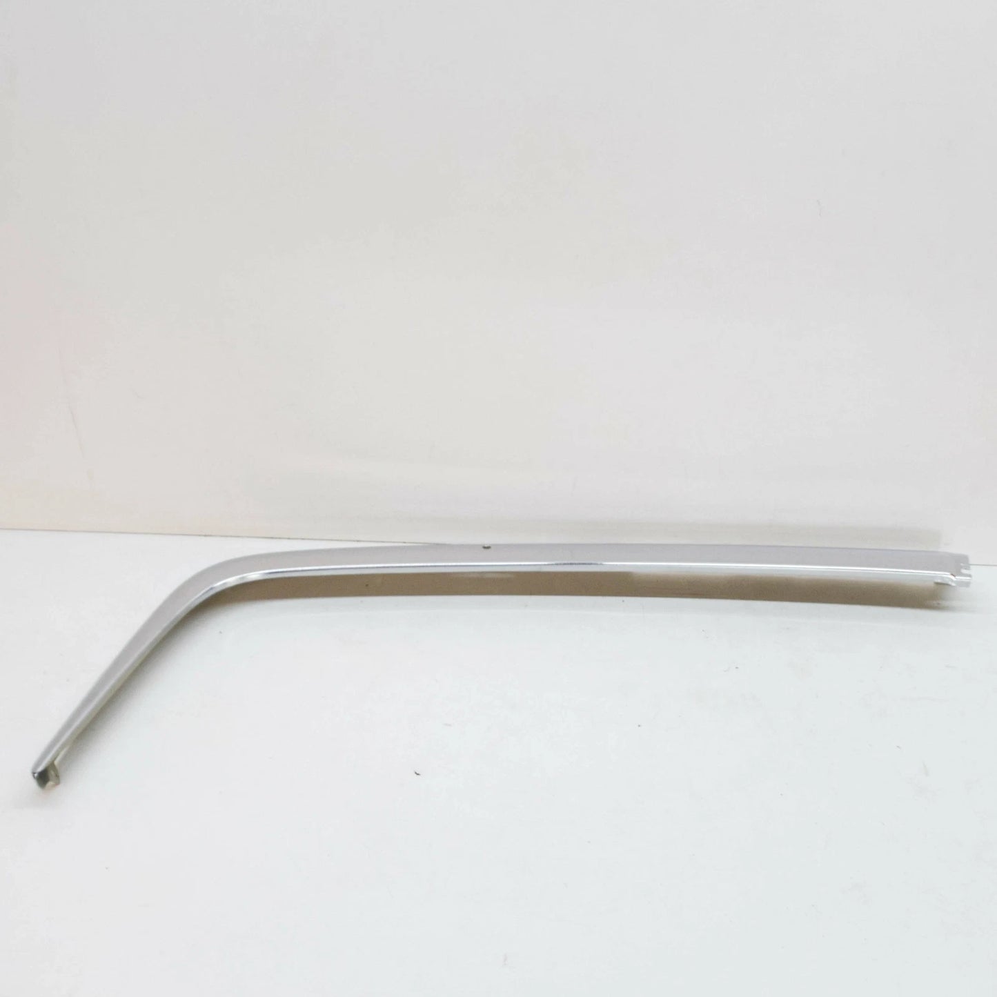 NEW MERCEDES-BENZ SL R107 FRONT BUMPER LEFT FACE BAR COVER A1078850901 ORIGINAL