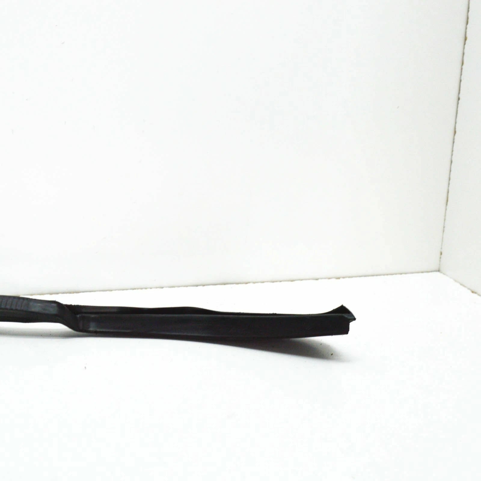 NEW AUDI Q7 4M REAR LEFT DOOR SEALING RUBBER 4M0839717D