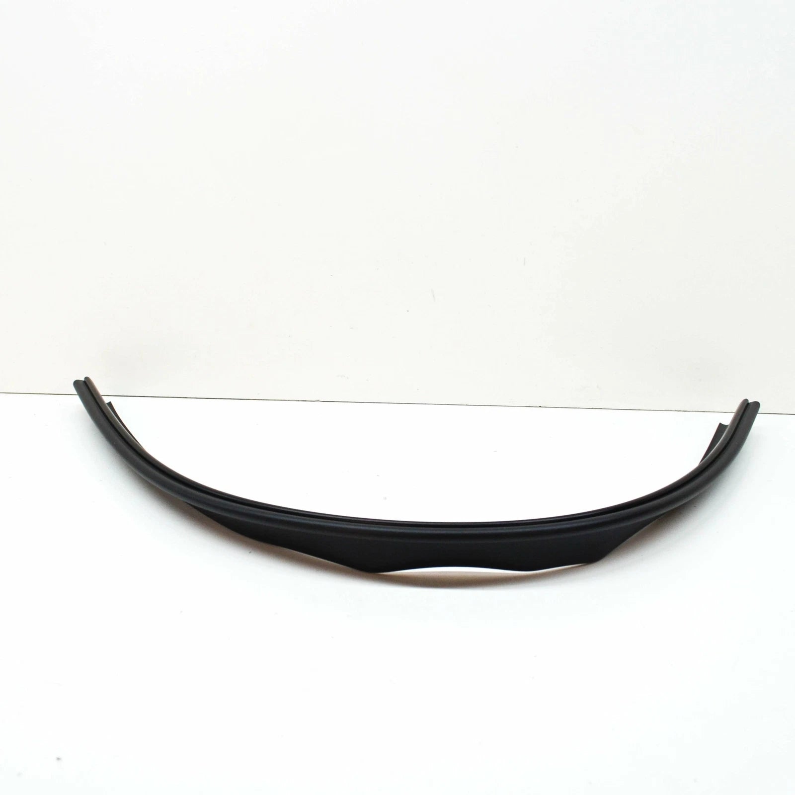 NEW BMW 1 F40 FRONT BONNET HOOD SEAL 51767450915 ORIGINAL