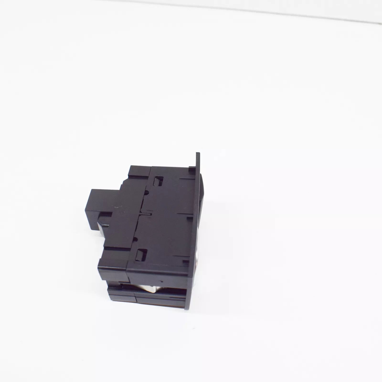 NEW AUDI A6 AVANT C6 IGNITION BUTTON START/STOP RHD 4F2905217EVUV