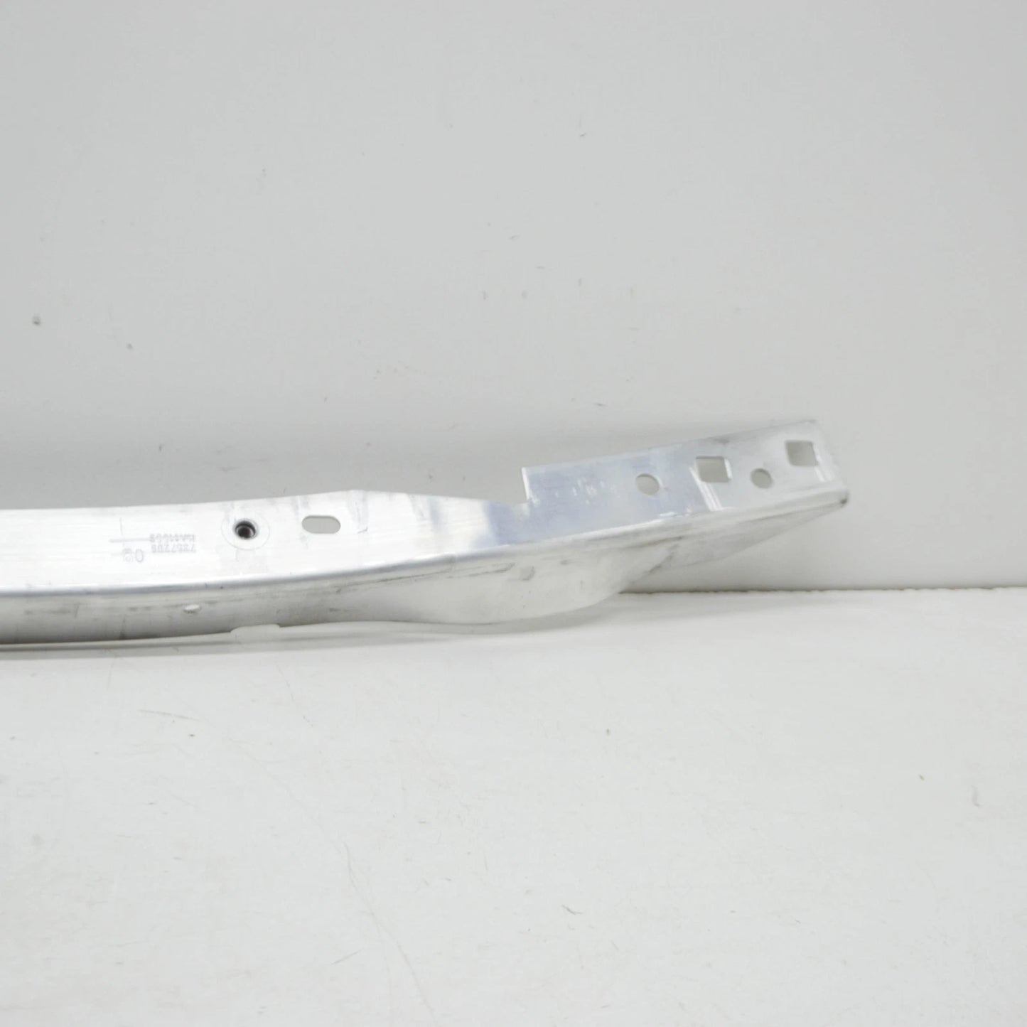 NEW BMW 7 G12 FRONT TOP UPPER CONNECTION 51647357210 ORIGINAL