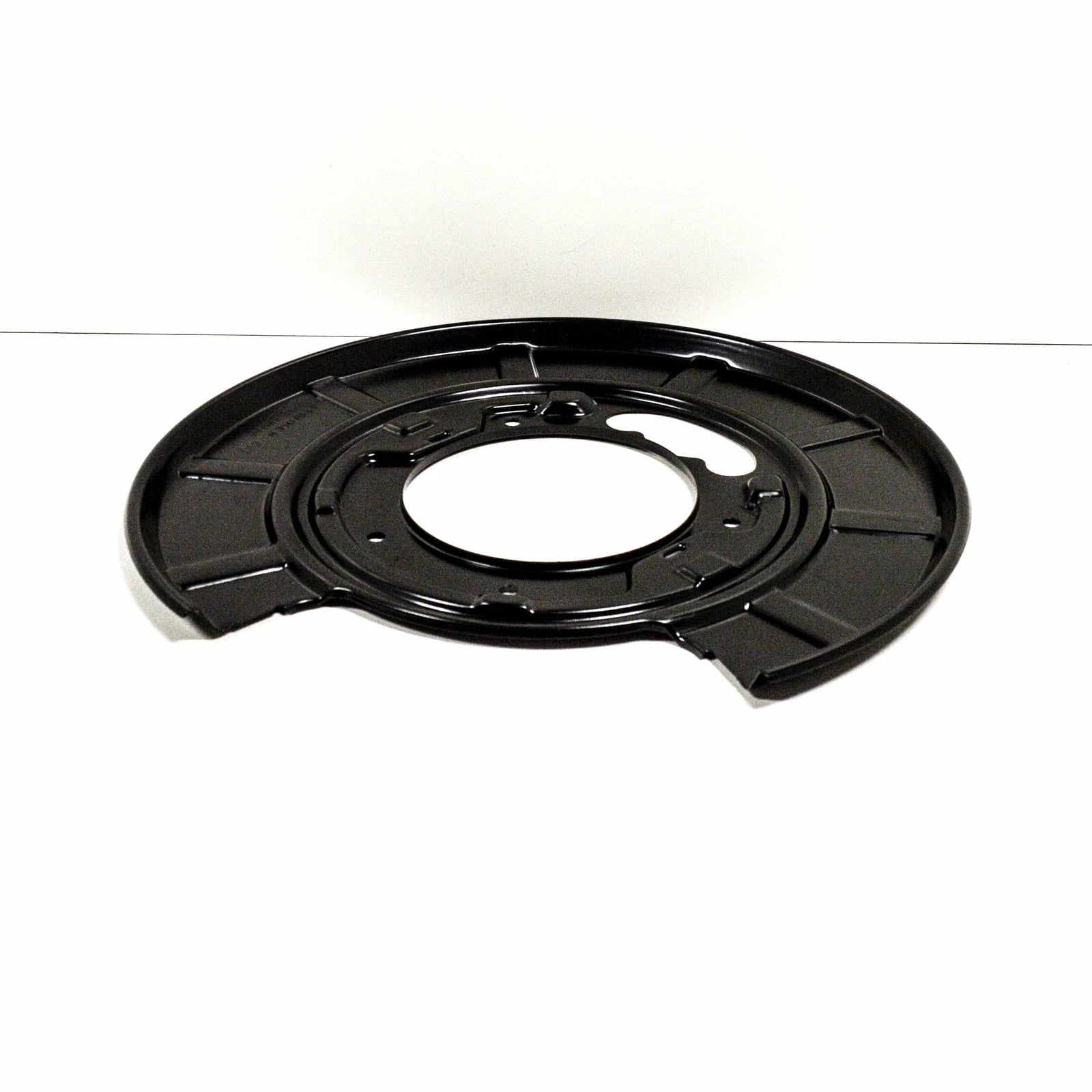 NEW MERCEDES-BENZ VITO W639 REAR RIGHT BRAKE PROTECTION PLATE A6394230520