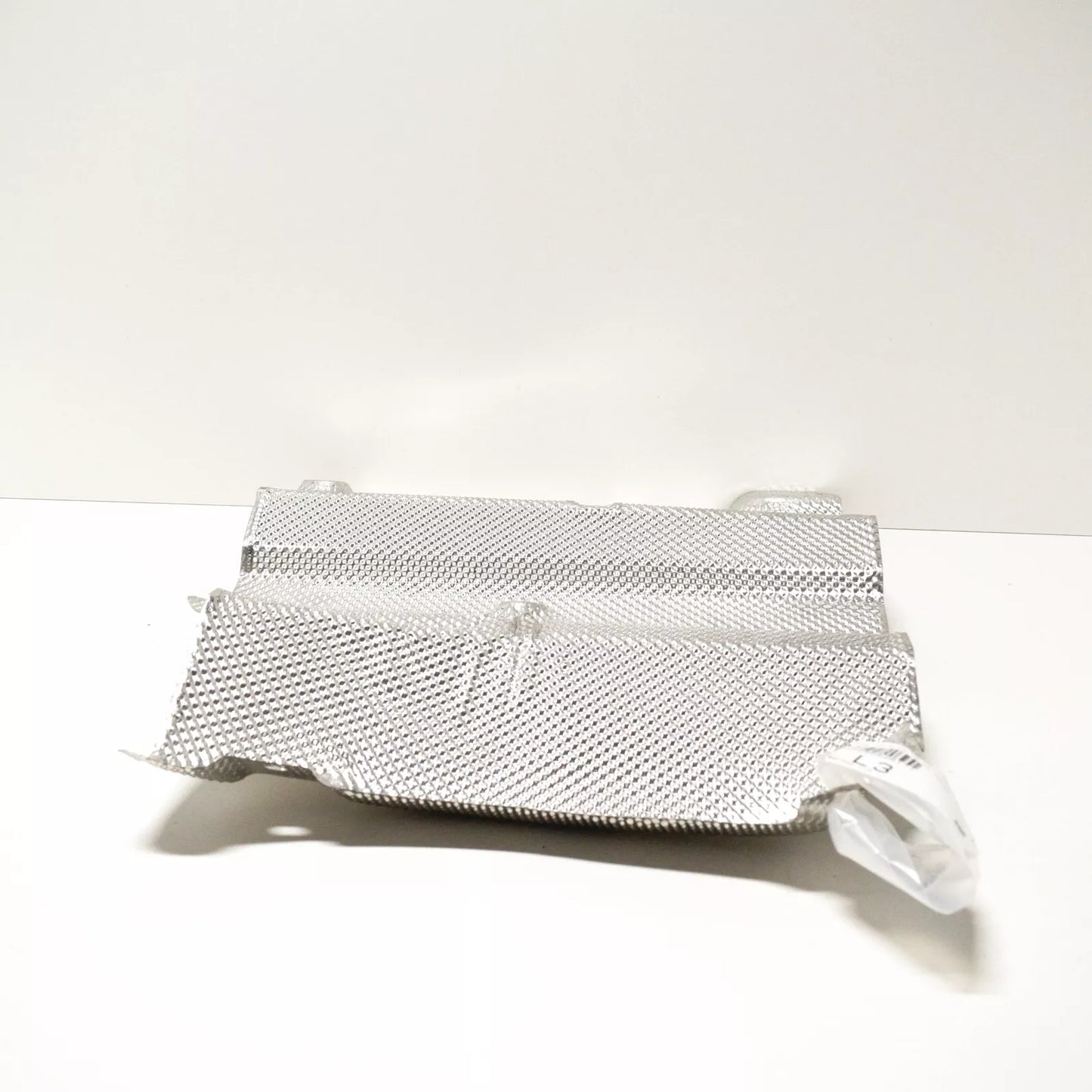 NEW MERCEDES BENZ C W204 REAR MUFFLER LEFT SHIELDING A2046828171 ORIGINAL