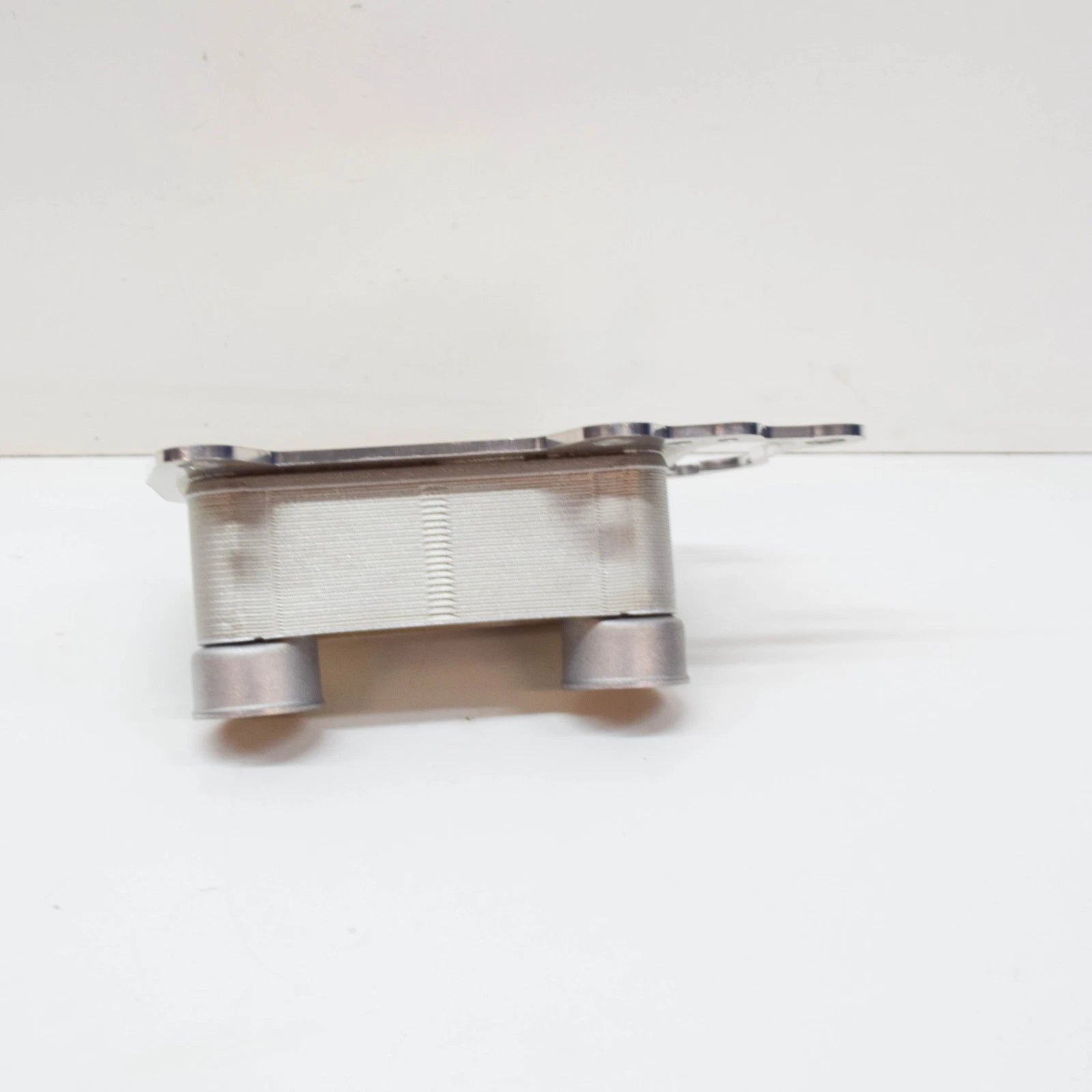 NEW BMW 1 E81 OIL FILTER HEAT EXCHANGER 11427802113 ORIGINAL