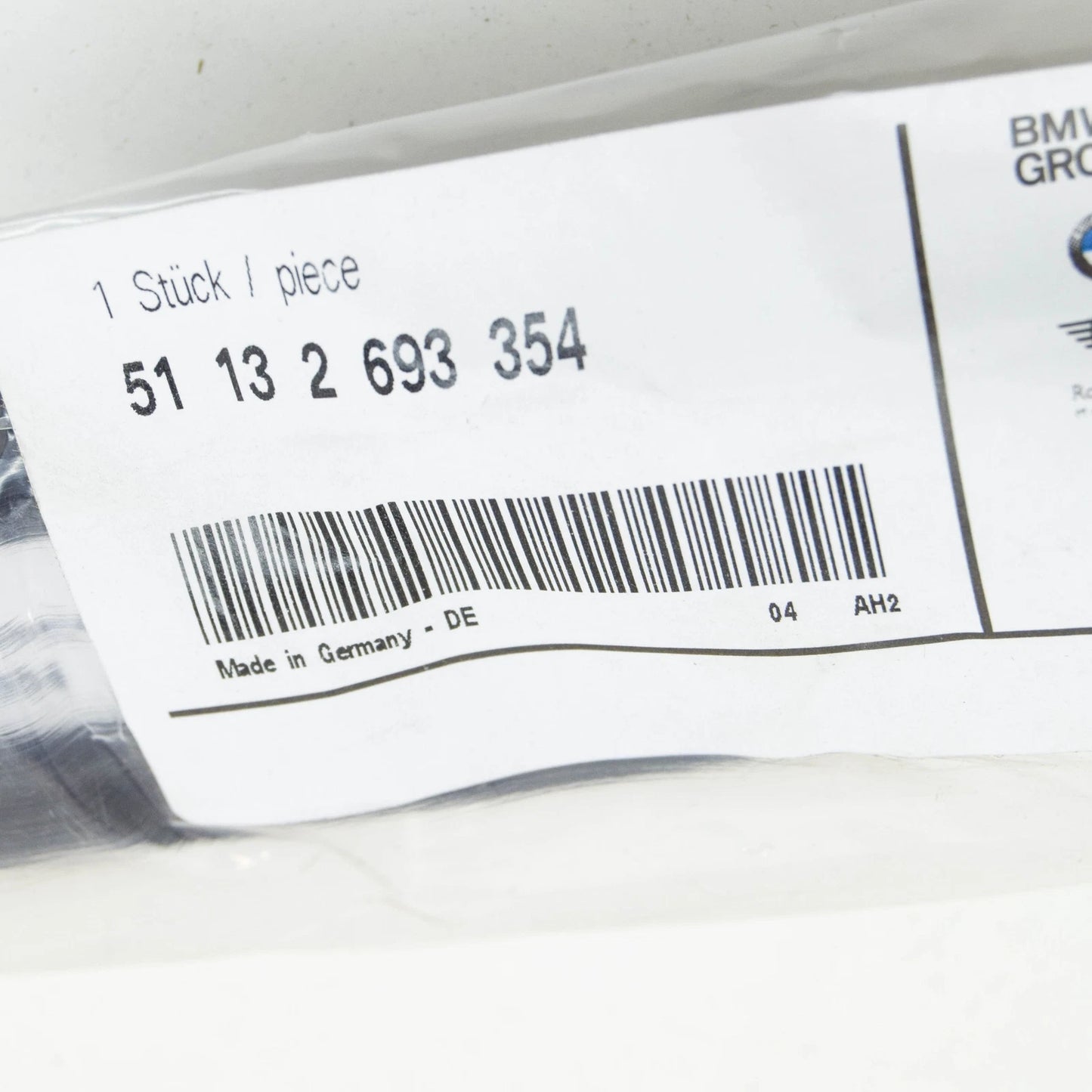 NEW BMW 5 E39 FRONT RIGHT DOOR MOULDING STRIP 51132693354 2693354 ORIGINAL