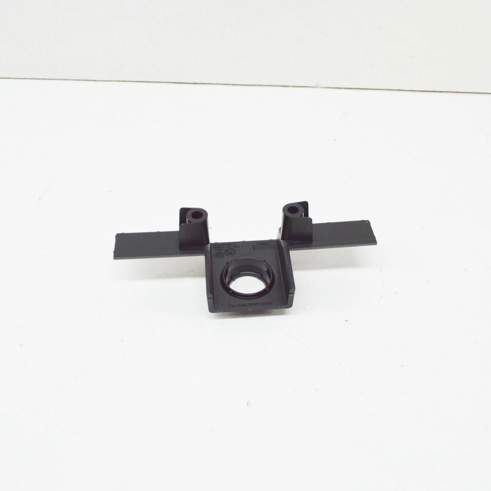 NEW VOLKSWAGEN TIGUAN AD MK2 FRONT CAMERA BRACKET 5NA980554B041 ORIGINAL