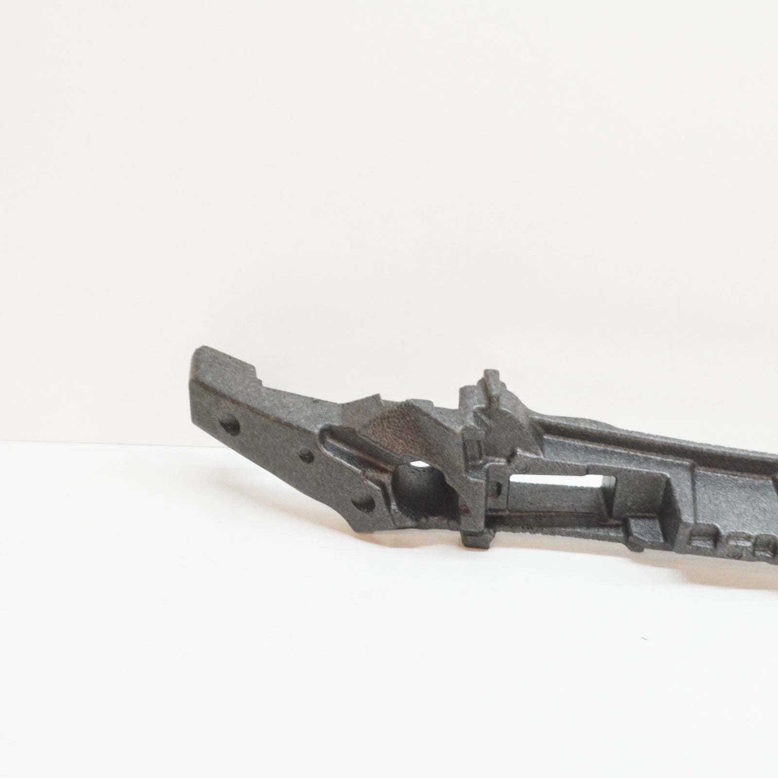 NEW MERCEDES-BENZ CLA C117 FRONT CENTER IMPACT ABSORBER A1178850900 ORIGINAL