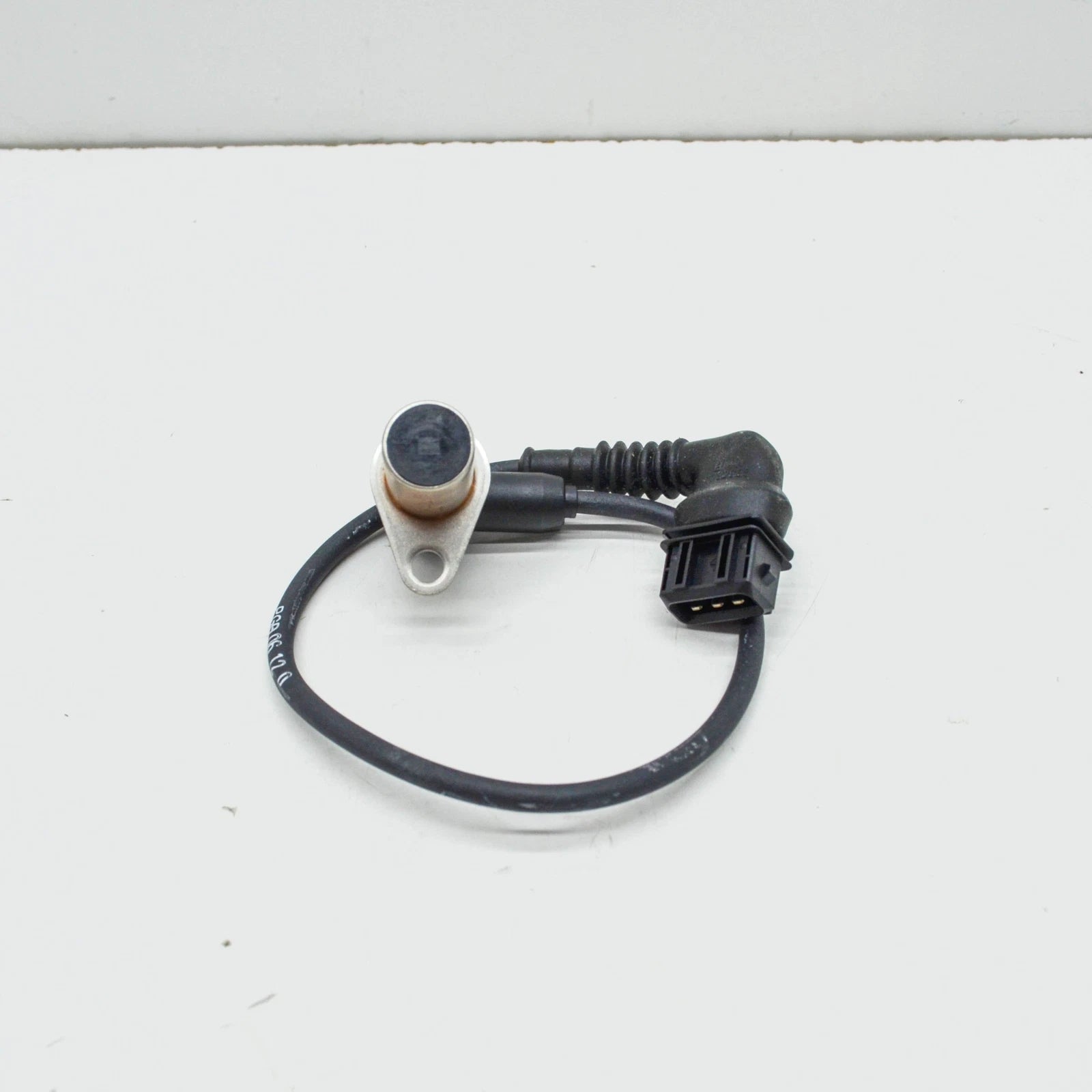 NEW BMW 7 E38 CAMSHAFT POSITION SENSOR 12141730028 1730028 2.8 PETROL ORIGINAL