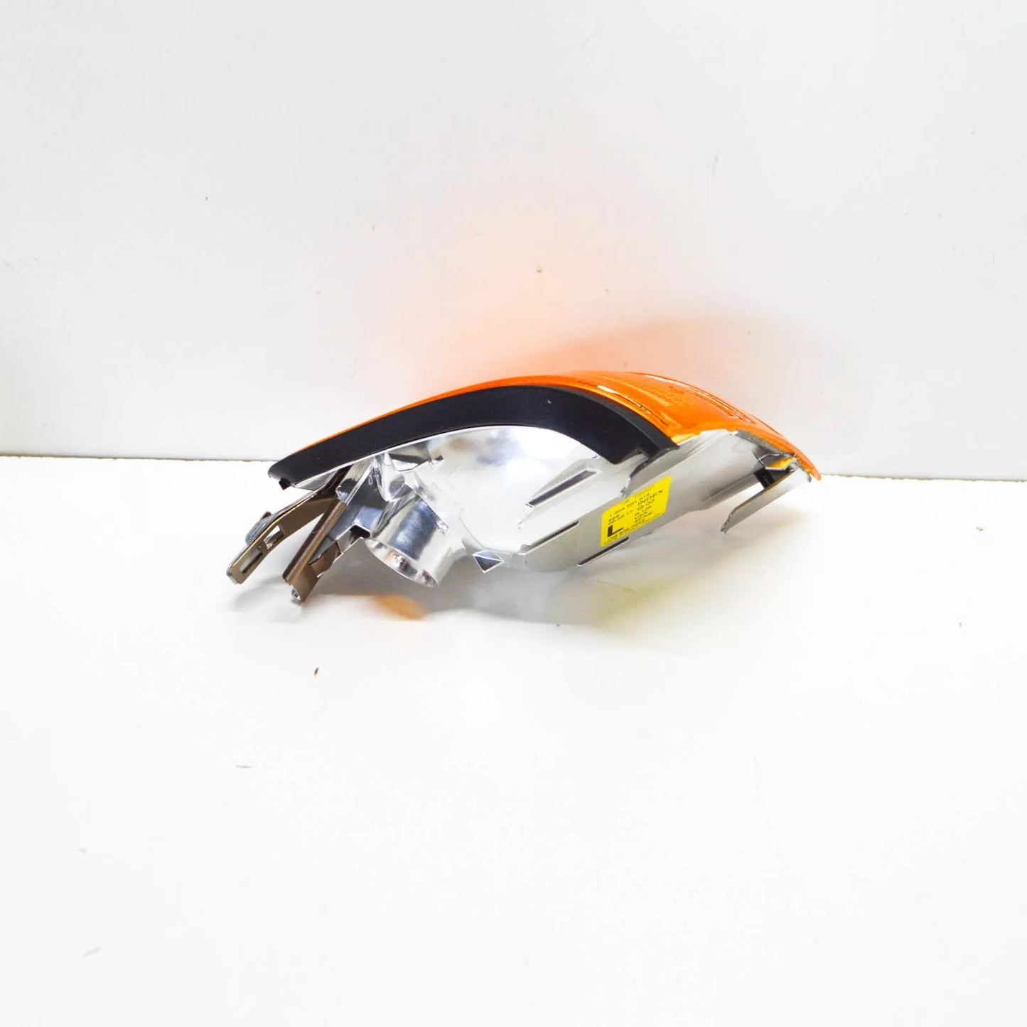 NEW MERCEDES-BENZ SL R129 FRONT LEFT TURN SIGNAL A1298260243 ORIGINAL