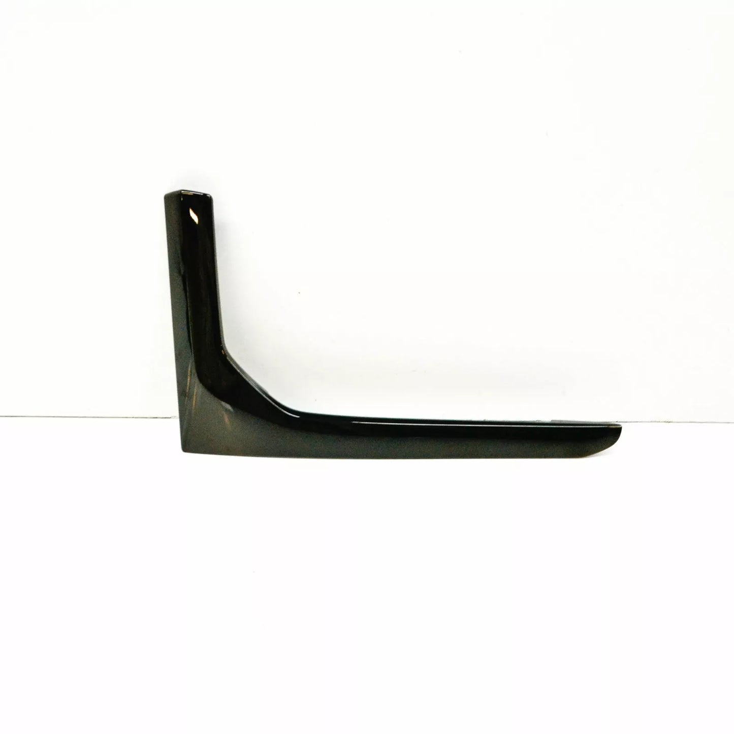 NEW BMW 7 G11 G12 FRONT RIGHT SIDEWALL AIR DUCT TRIM ORIGINAL