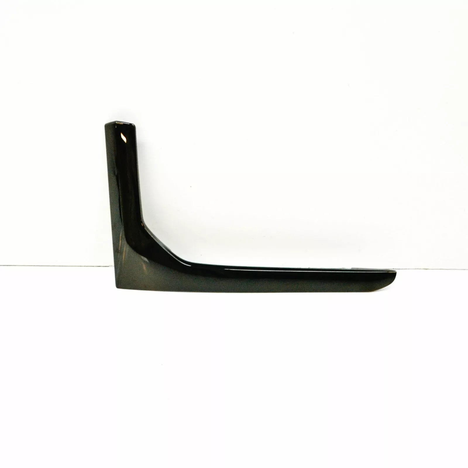 NEW BMW 7 G11 G12 FRONT RIGHT SIDEWALL AIR DUCT TRIM ORIGINAL