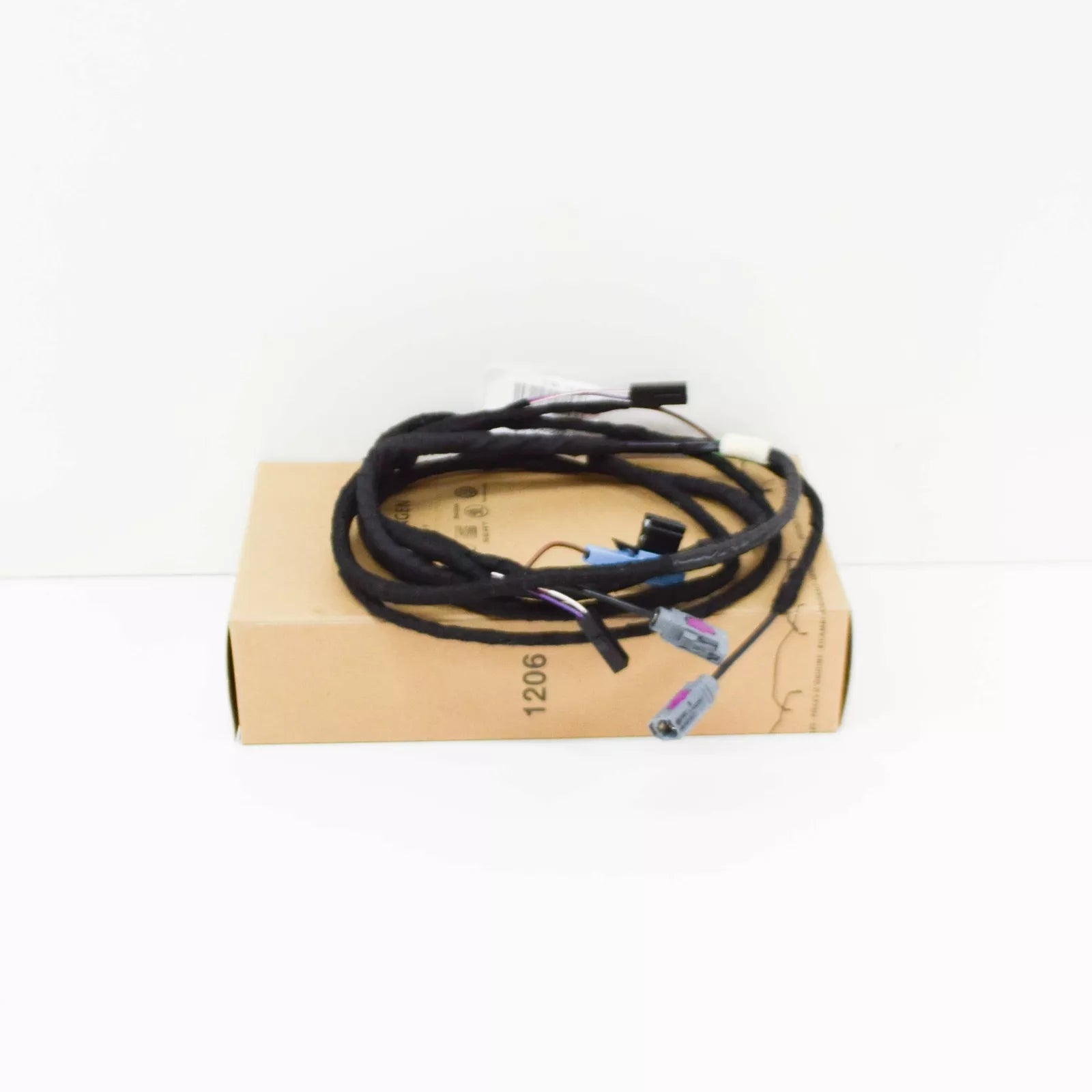 NEW VW PASSAT CC 357 REAR TRUNK BOOT LID HARNESS 3C8971192C