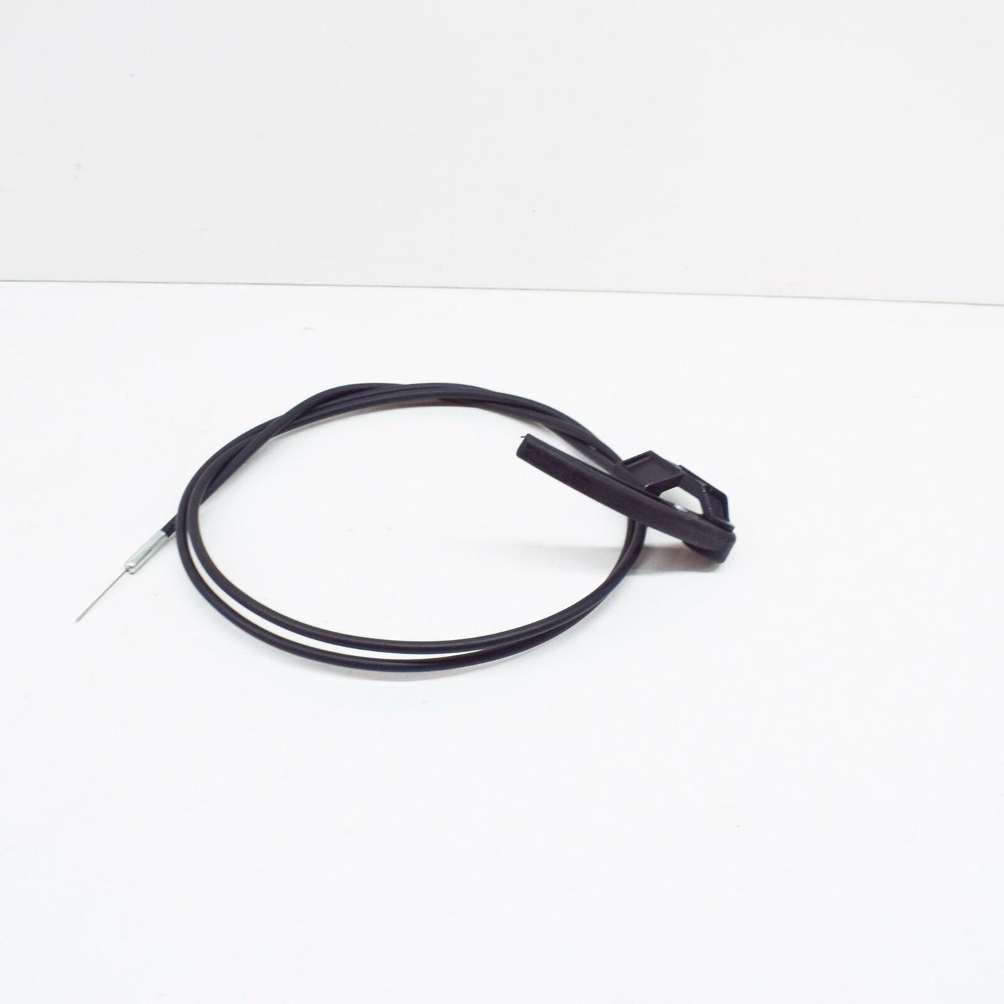 NEW VOLKSWAGEN FOX 5Z ENGINE HOOD CABLE LHD 5Z0823531C ORIGINAL