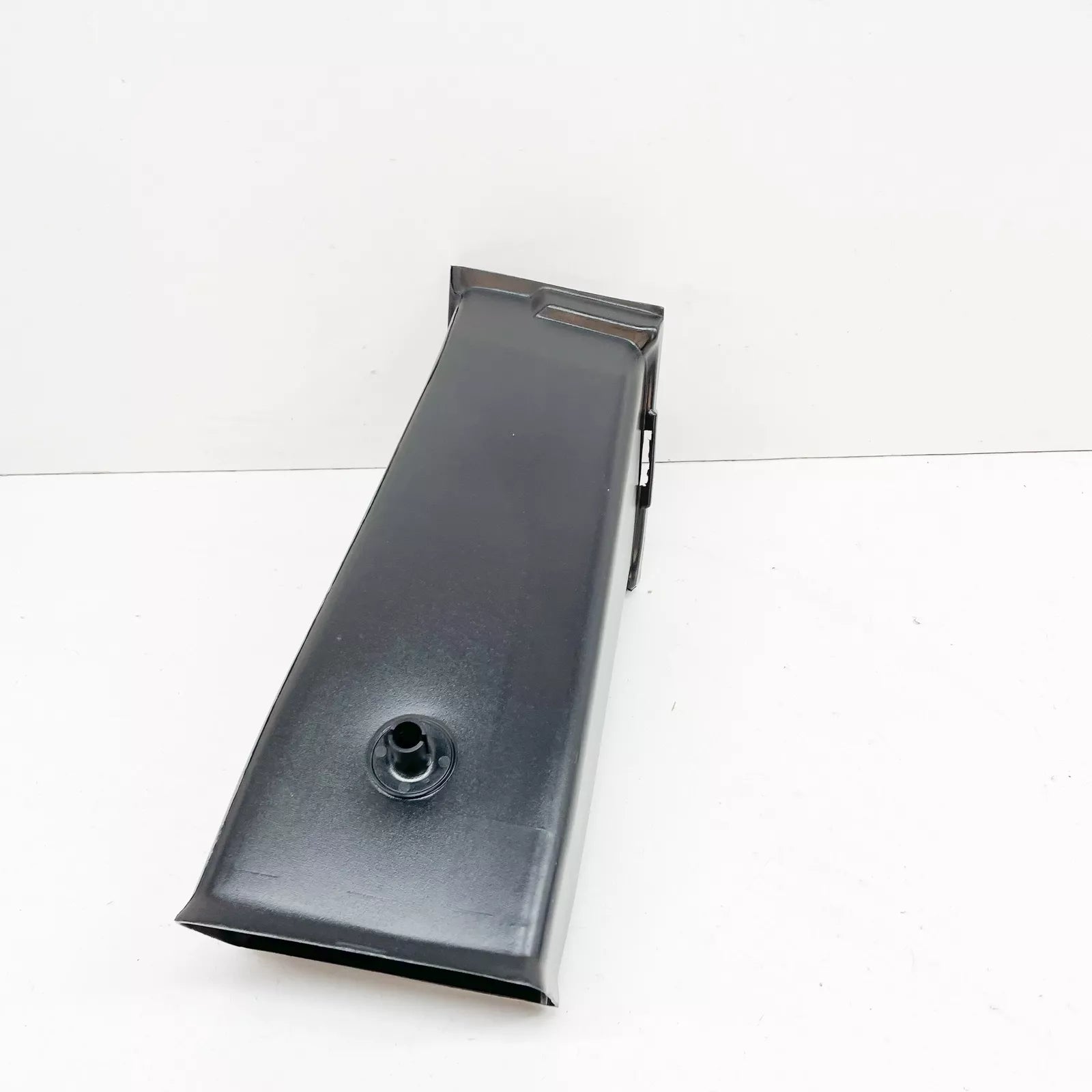 NEW BMW 3 E36 FRONT LEFT AIR DUCT 51718156251 8156251 ORIGINAL