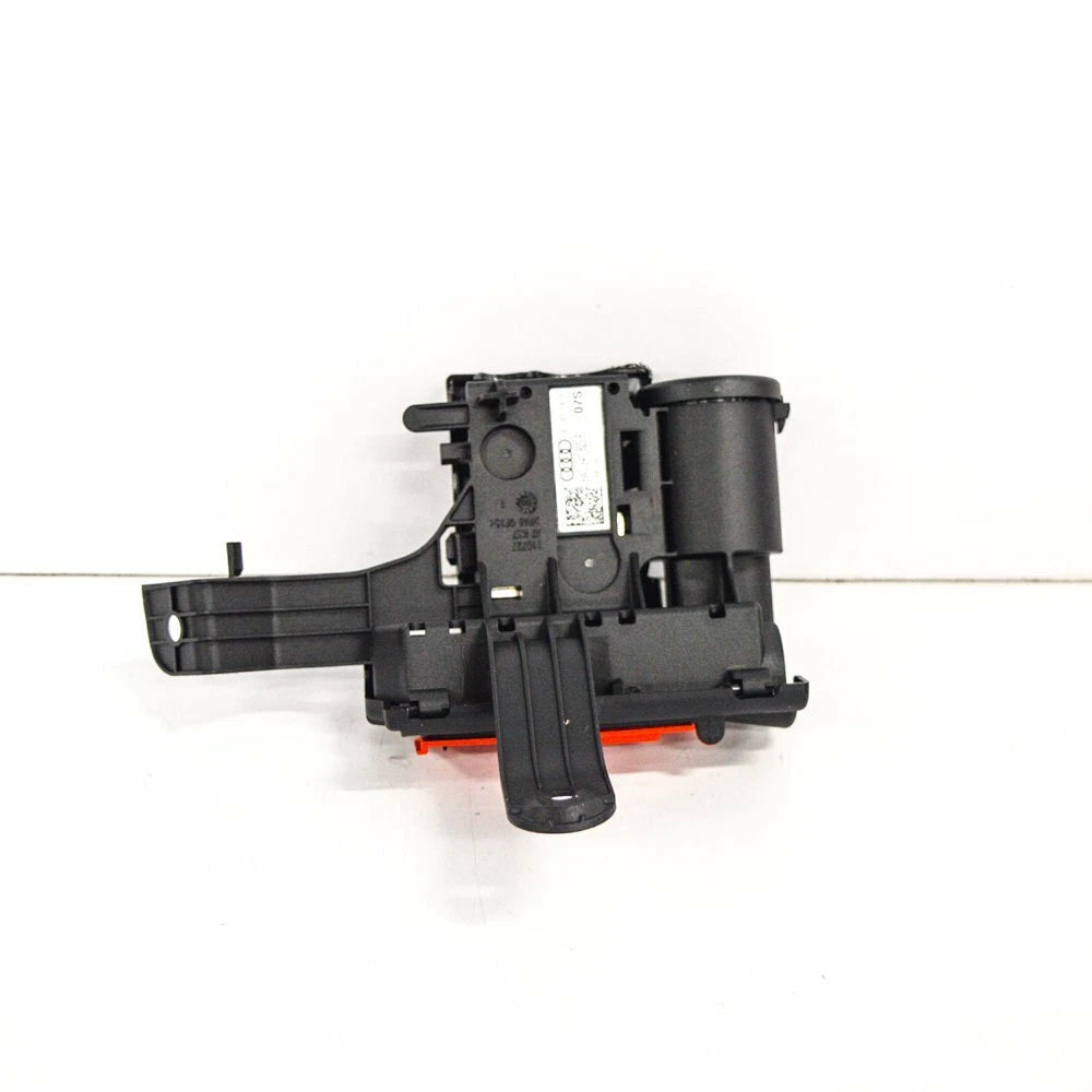 NEW AUDI A4 8W DISTRIBUTOR JUMP START CONNECTOR 8W0941823F ORIGINAL