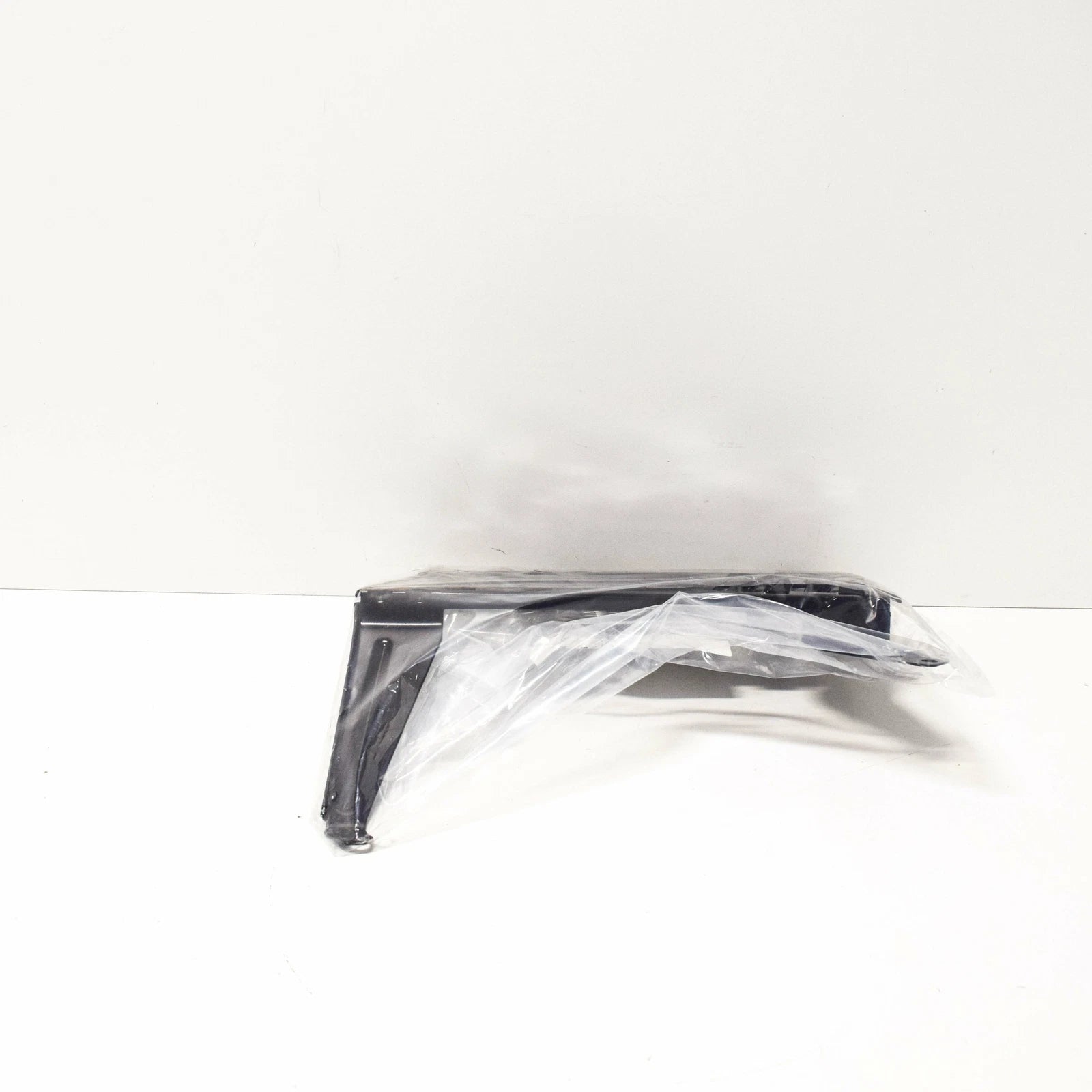 NEW BMW X5 F15 AMPLIFIER HOLDER BRACKET 65159271752 ORIGINAL