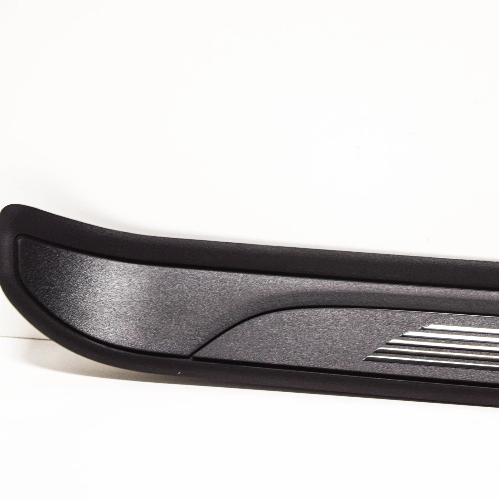 NEW BMW 1 E82 FRONT RIGHT DOOR M SPORT SILL STRIP 51478045292 2010 ORIGINAL