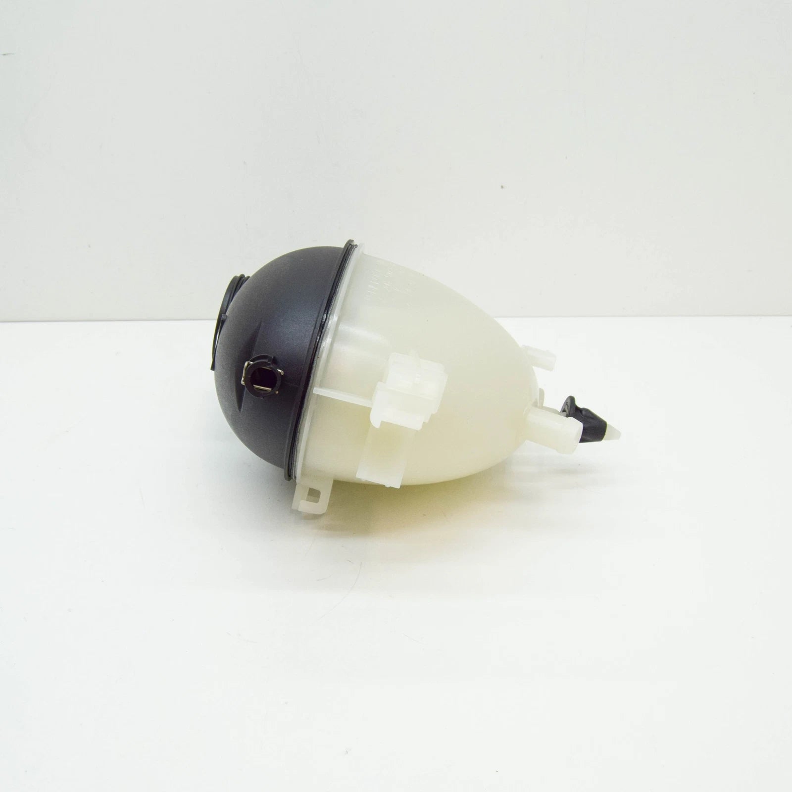 NEW MERCEDES-BENZ C W204 AMG EXPANSION TANK RESERVOIR A2045000949 ORIGINAL