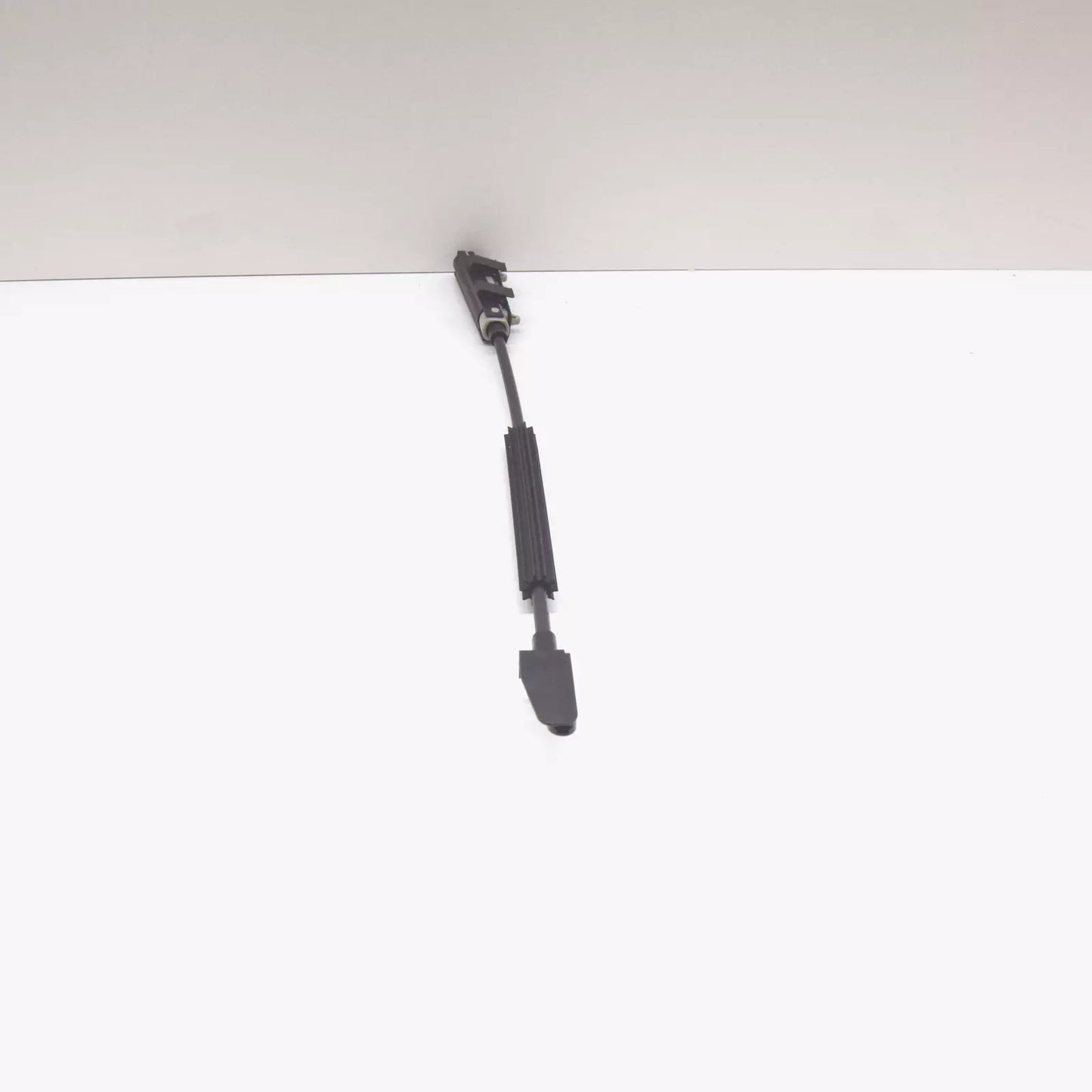 NEW VOLKSWAGEN TOUAREG 7P FRONT LID LOCK CABLE LHD 7P6823531B ORIGINAL