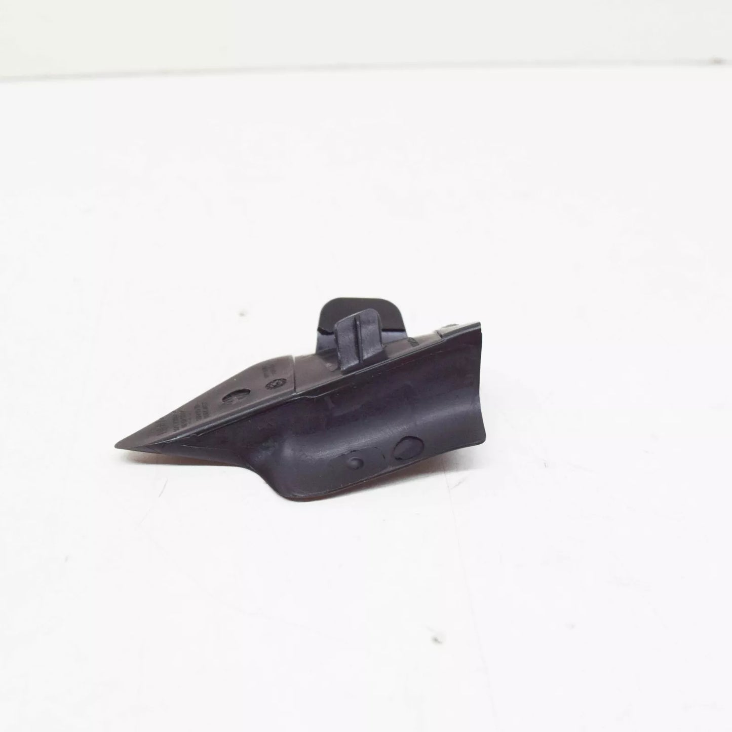 NEW BMW 1 F20 RIGHT APRON COVER 51717308092 7308092 ORIGINAL