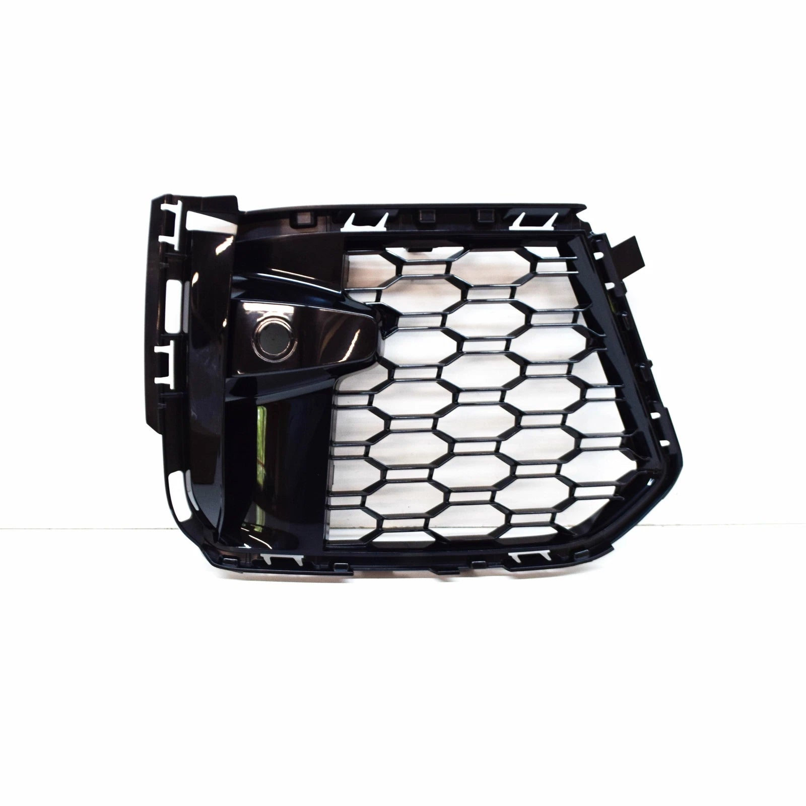 NEW BMW X6 G06 M FRONT RIGHT BUMPER OPEN GRILLE 51118069946 ORIGINAL