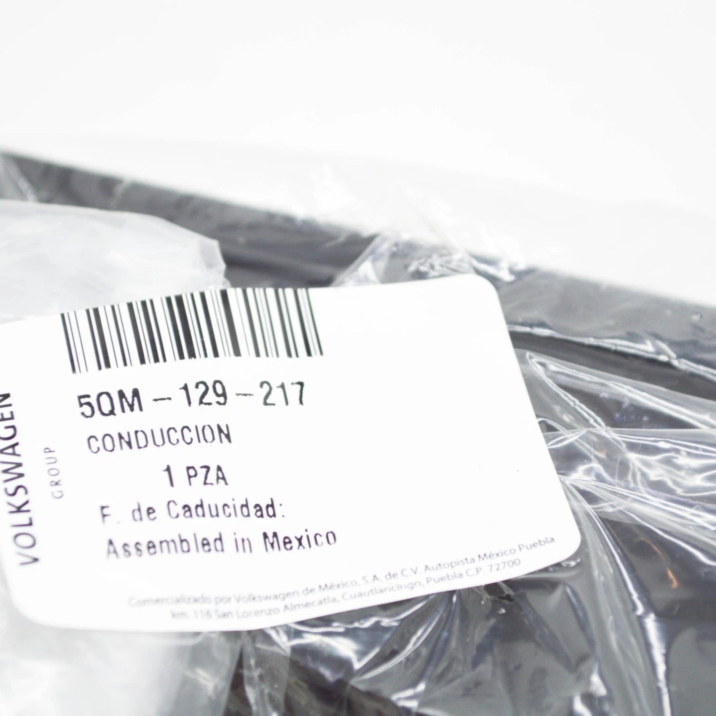 NEW VOLKSWAGEN TIGUAN 5N LOWER AIR GUIDE DUCT 5QM129254