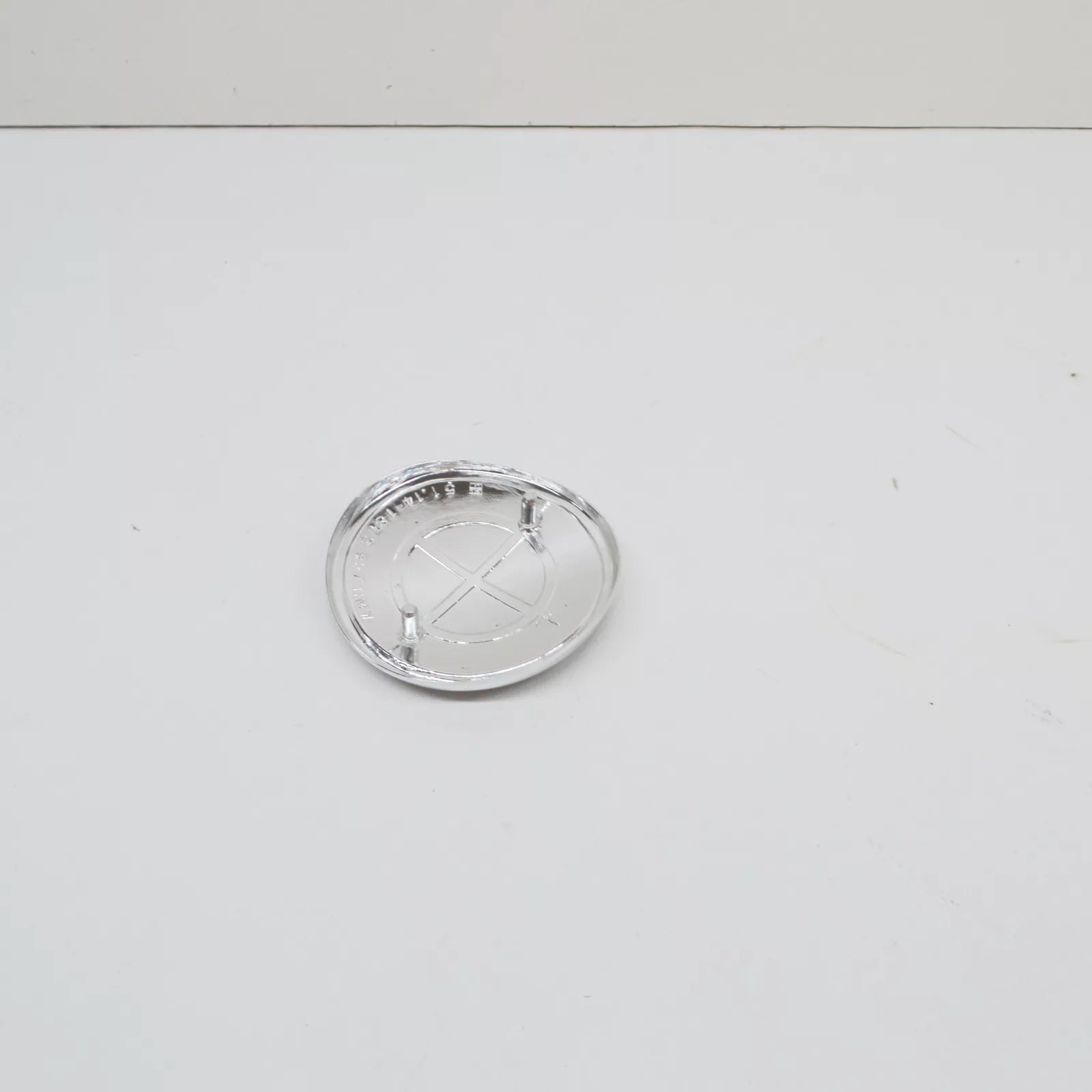 NEW BMW 2000 3.2 E9 REAR TAIPGATE TRUNK LID EMBLEM BADGE 51141872327