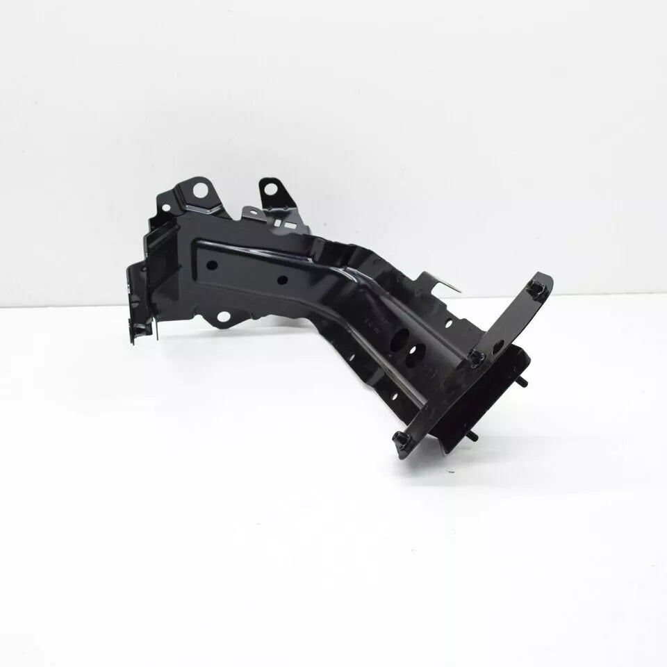 NEW AUDI Q7 2016> FRONT LEFT FENDER MOUNTING SUPPORT BRACKET BRACE4M0821131C