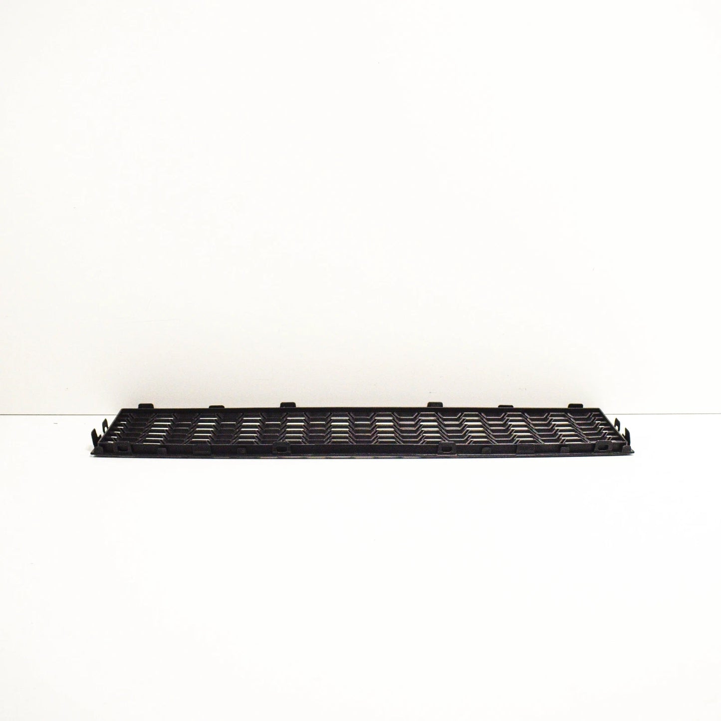 NEW BMW 5 GT F07 FRONT M SPORT BUMPER CENTER GRILLE 51118050020 2015 ORIGINAL