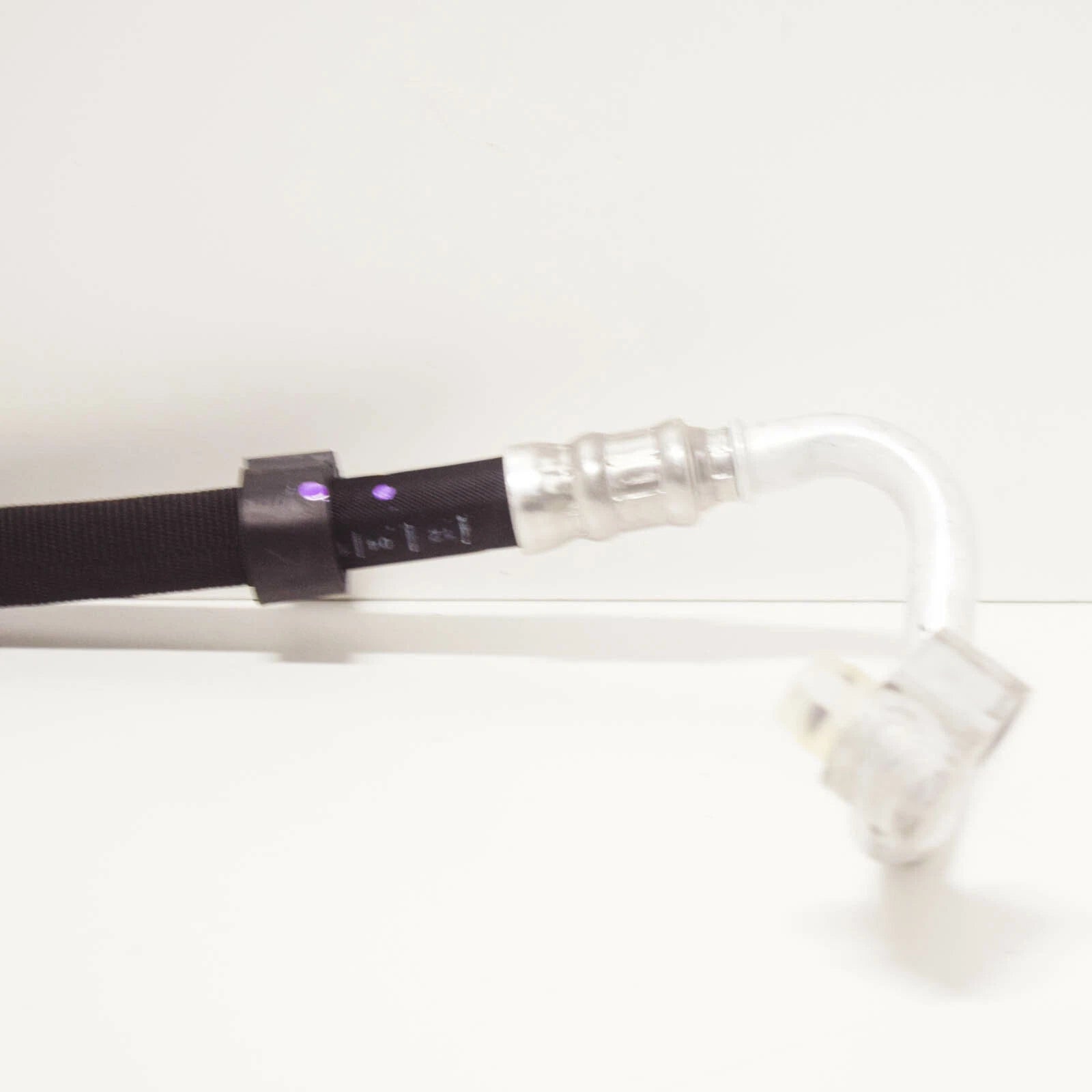 NEW VOLKSWAGEN TIGUAN 5N A/C REFRIGERANT DISCHARGE HOSE 5N0820721R ORIGINAL