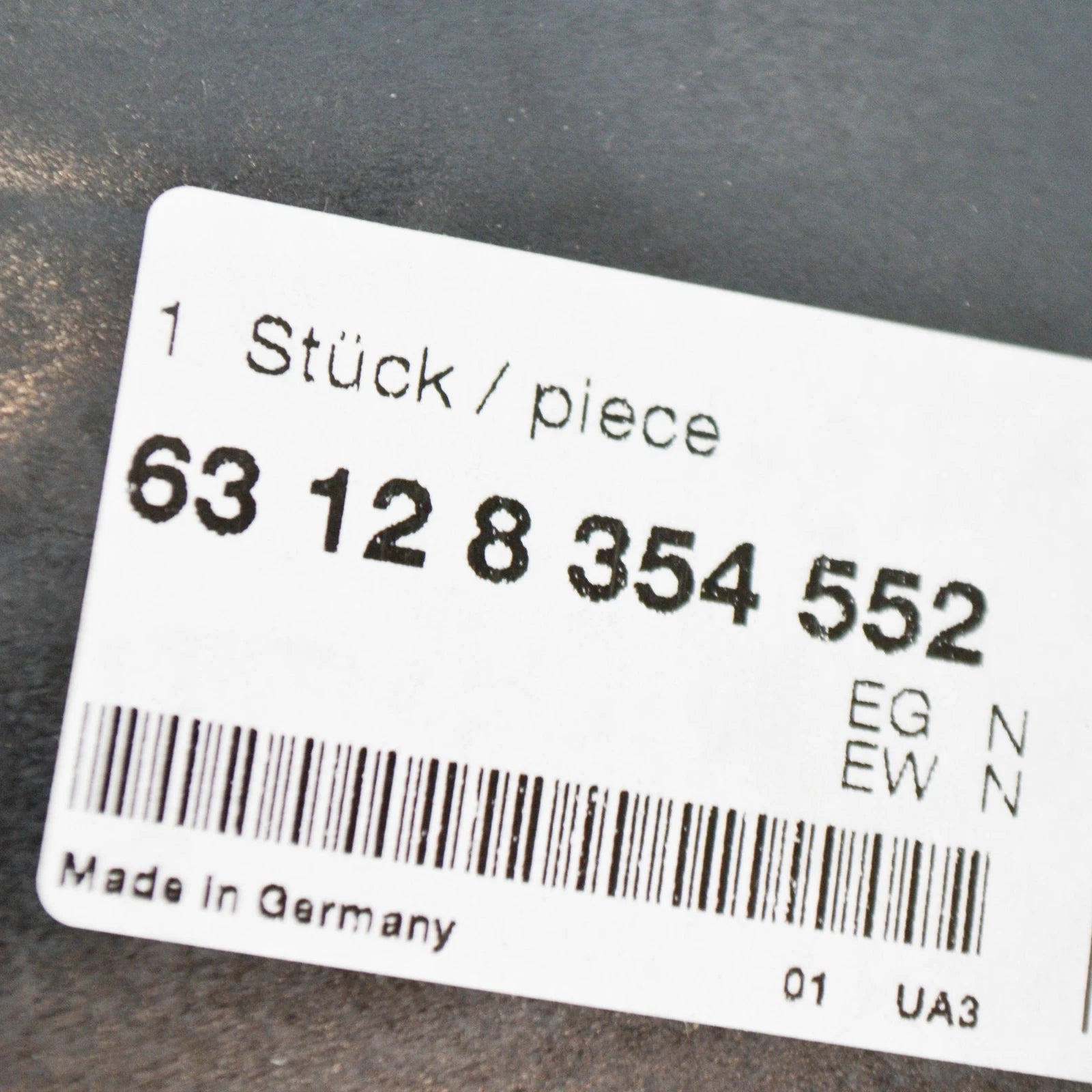 NEW BMW 8 E31 RIGHT HEADLIGHT HOUSING 63128354552 8354552 ORIGINAL