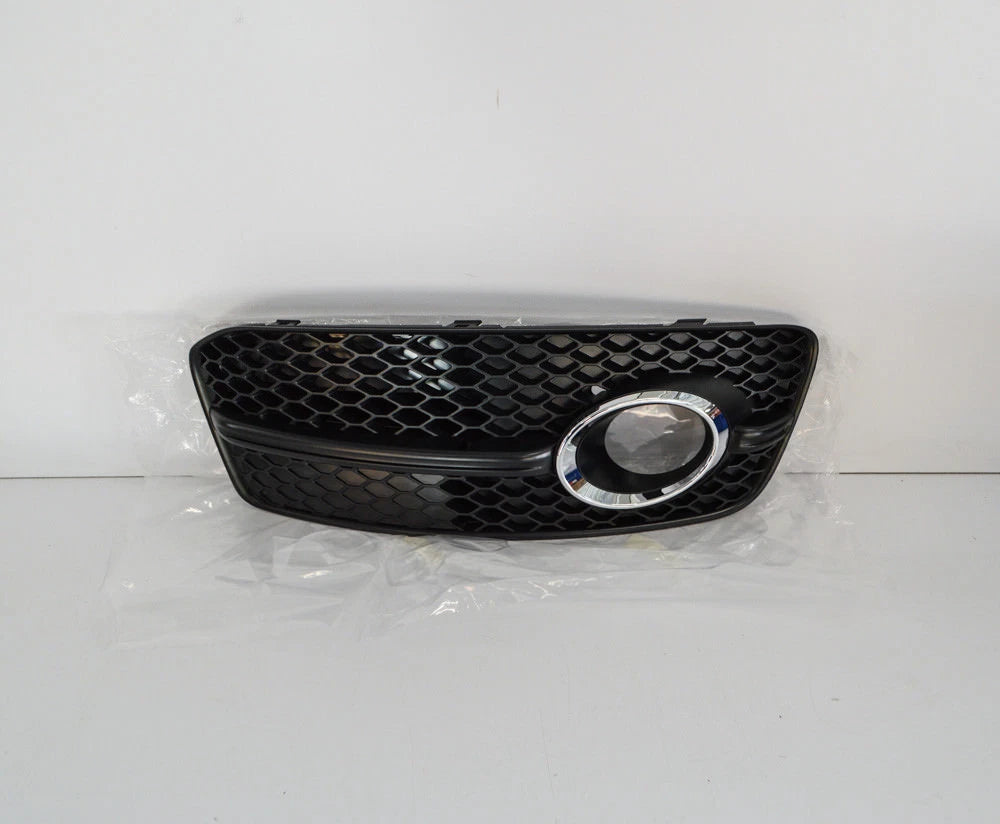 NEW AUDI Q5 8R FRONT RIGHT BUMPER FOG LIGHT GRILL 8R0807682E01C 2011 ORIGINAL